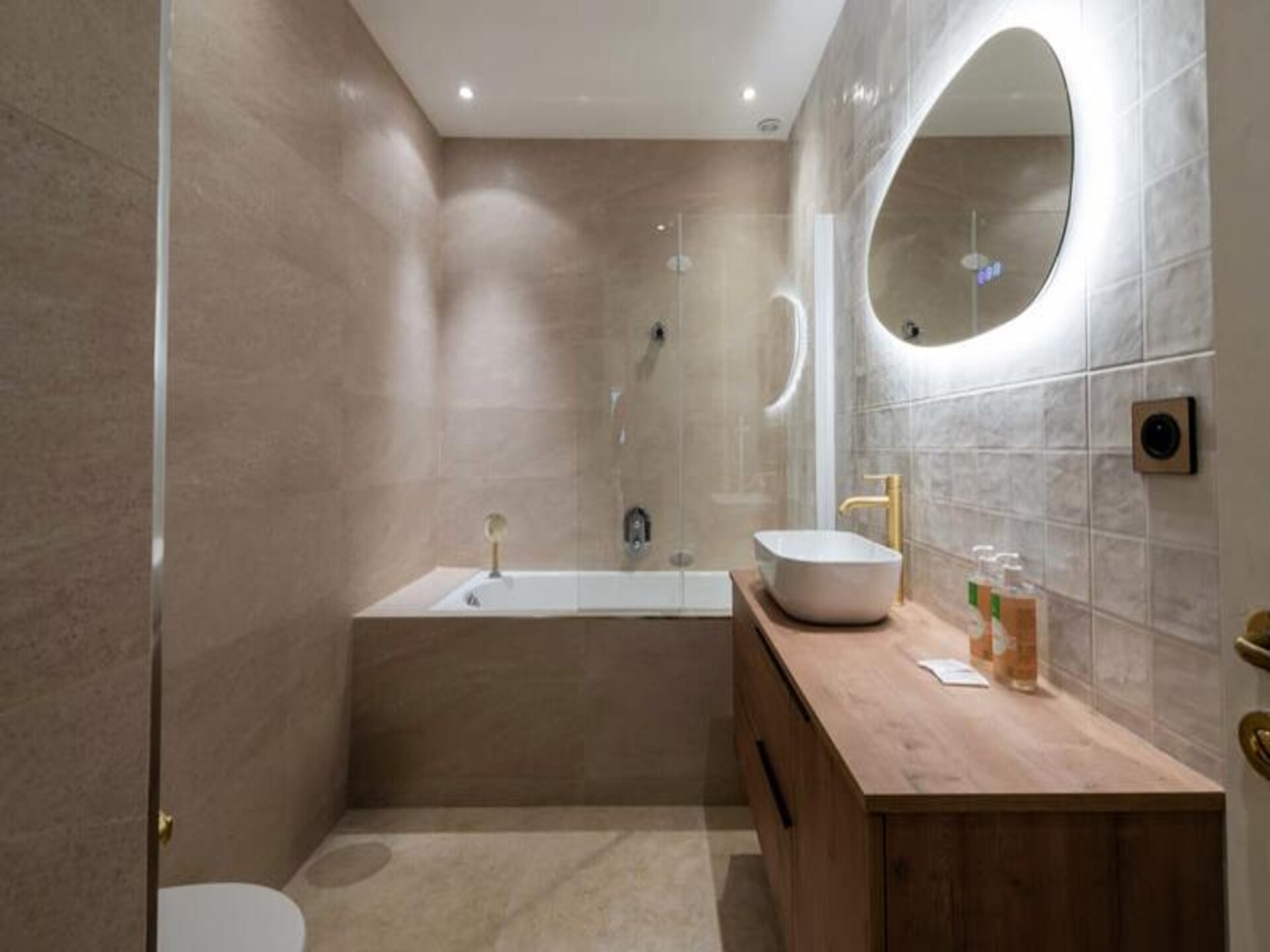 Luxe tuinappartement op 4 minuten van La Croisette en het strand - foto 33