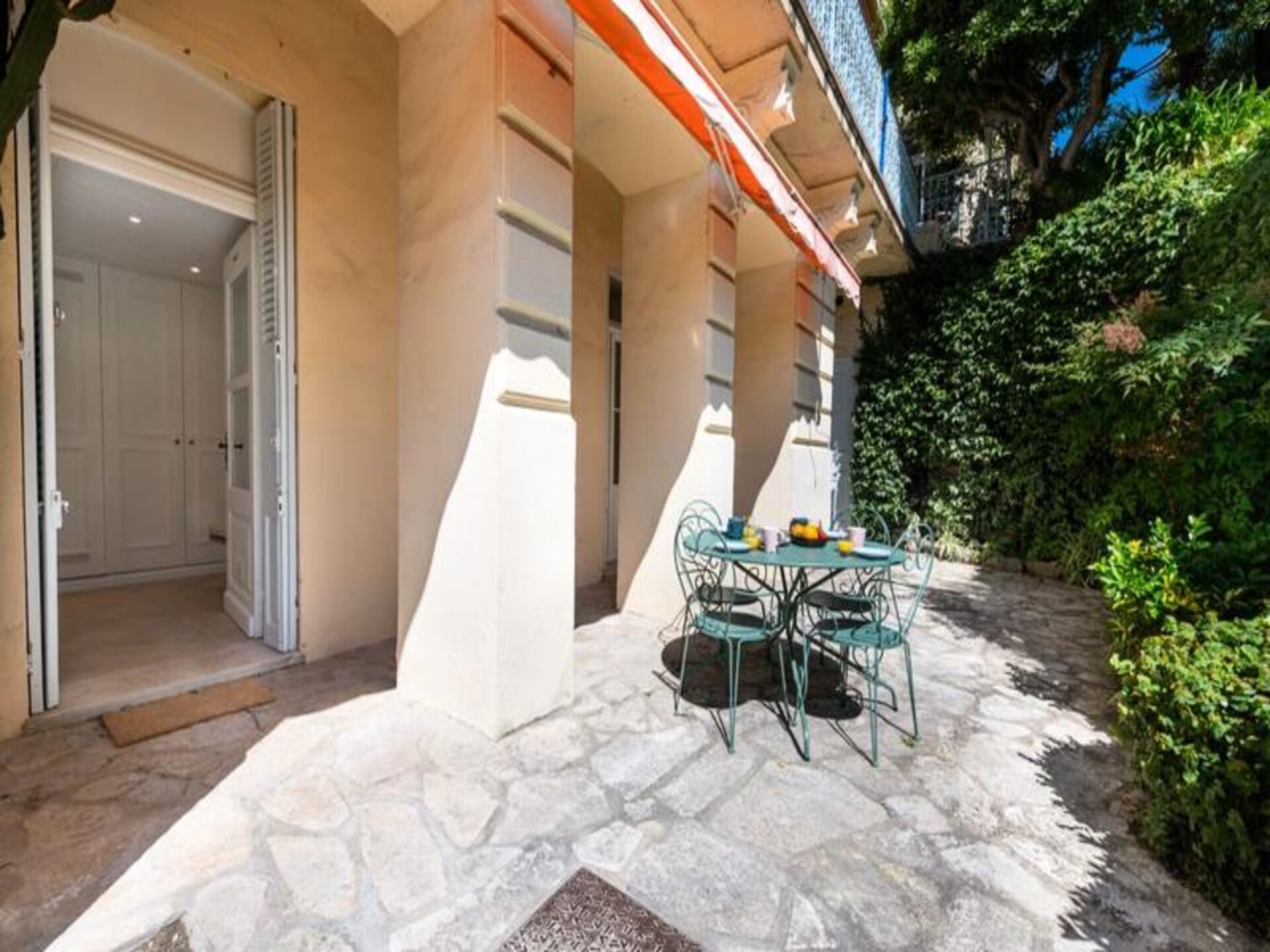 Luxe tuinappartement op 4 minuten van La Croisette en het strand - foto 43