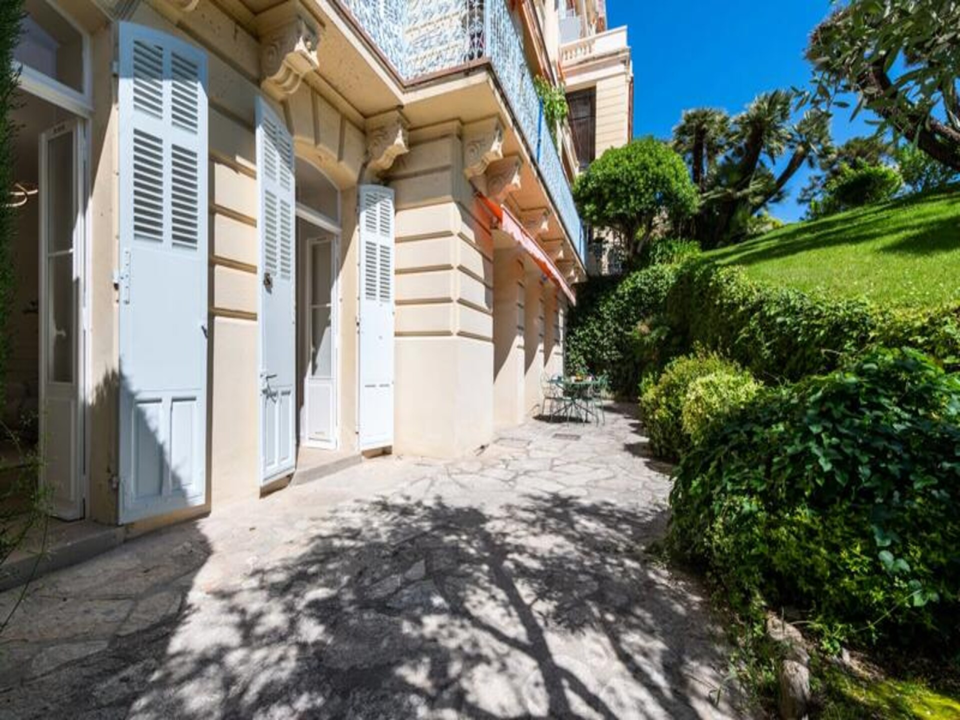 Luxe tuinappartement op 4 minuten van La Croisette en het strand - foto 44