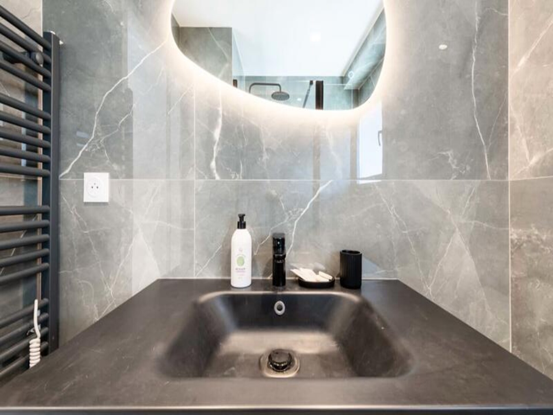 Modern appartement in hartje Cannes aan de Rue d'Antibes - foto 20