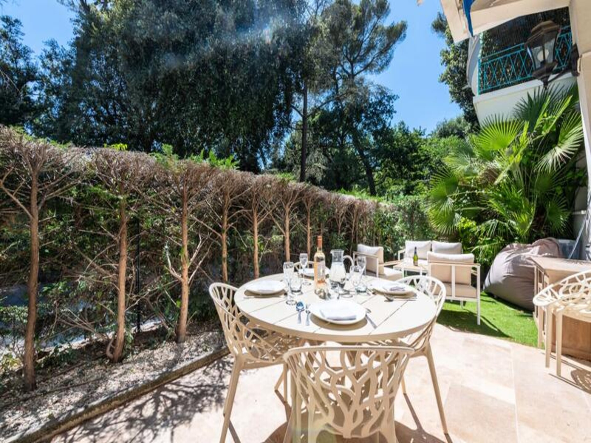 Résidence 2p Rez-de-jardin Au Calme – Appartement met tuin in Cannes - foto 1