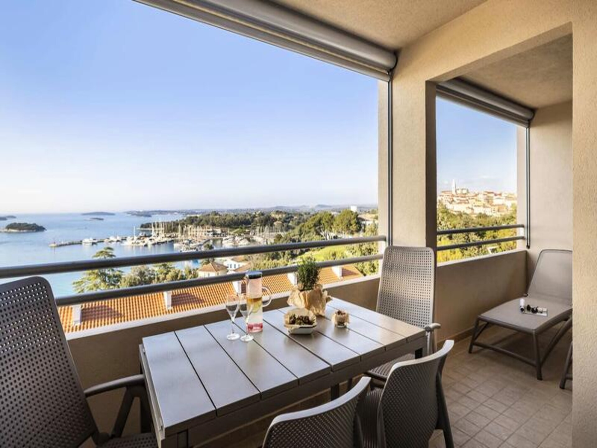 Viersterrenappartement met zeezicht in Vrsar, Istrië - foto 17