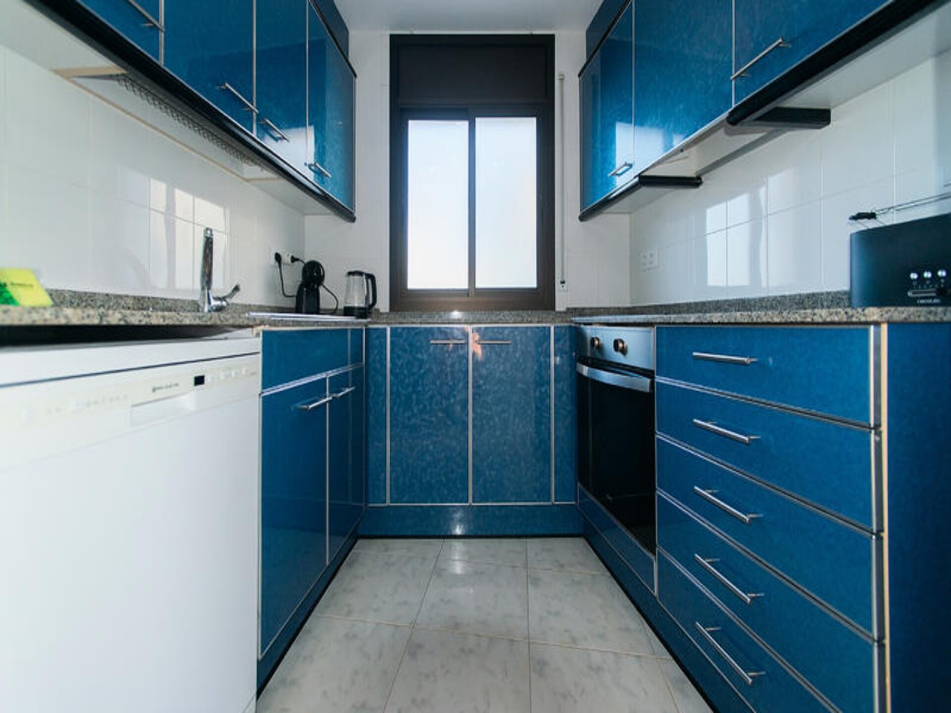 Appartement met zeezicht en terras in L'Escala, 700m van het strand - foto 9