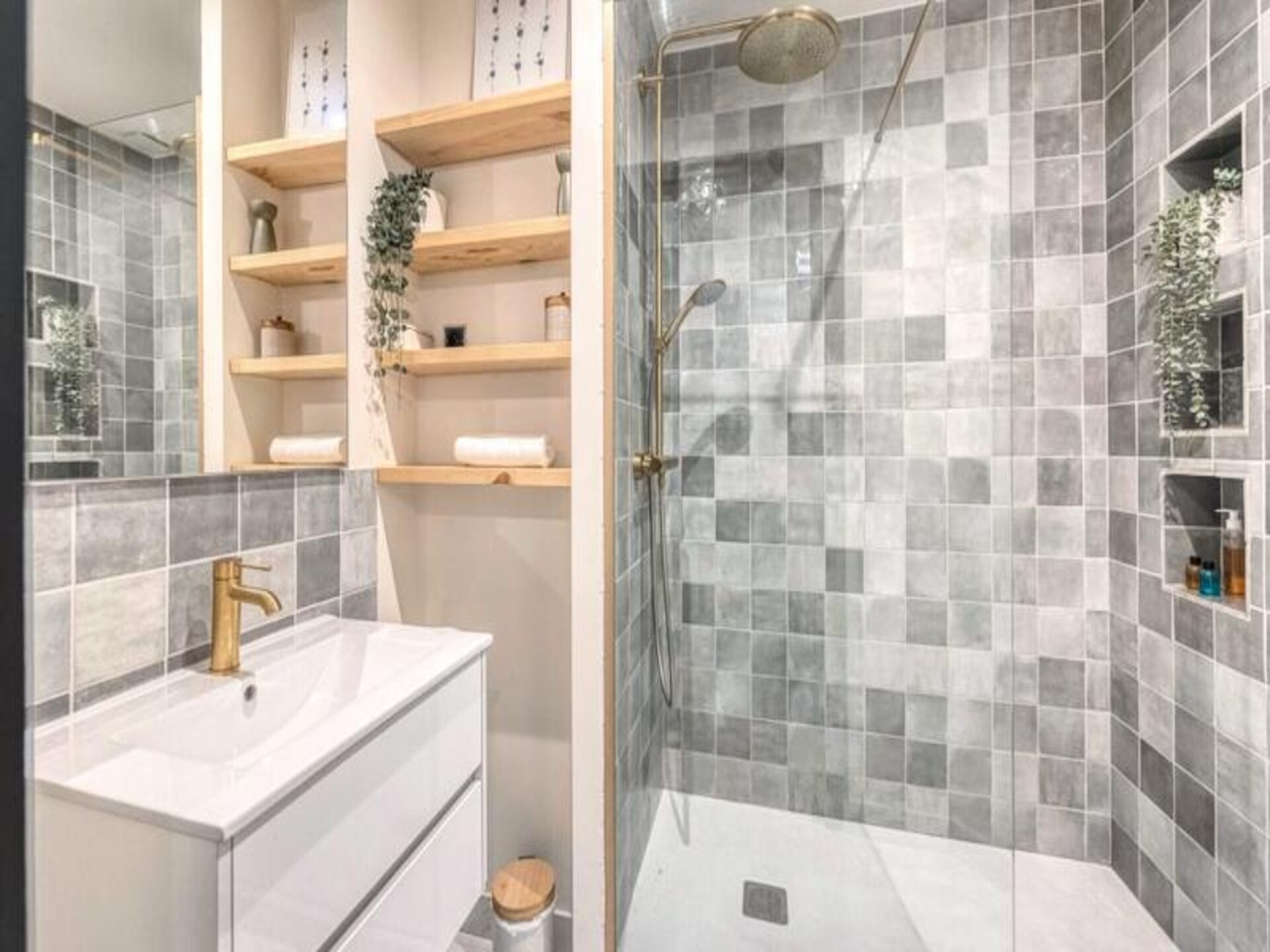 Luxe appartement 92m² met Alpenzicht & parkzicht in centrum Grenoble - foto 29