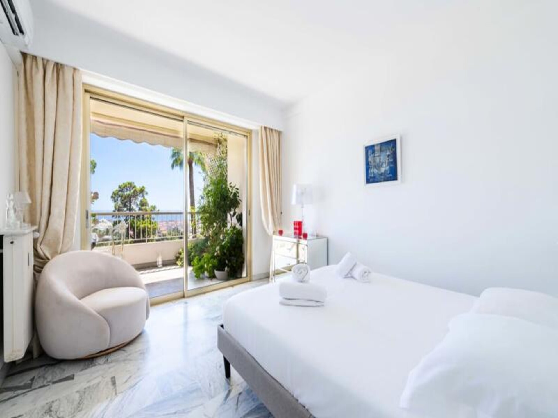 Elegant appartement met panoramisch zeezicht en zwembad in Cannes - foto 18