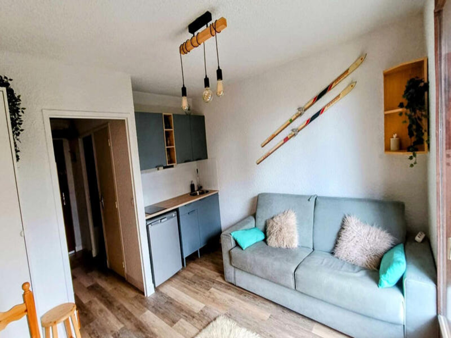Knus appartement op 100m van de piste in Risoul met balkon en boszicht - foto 1