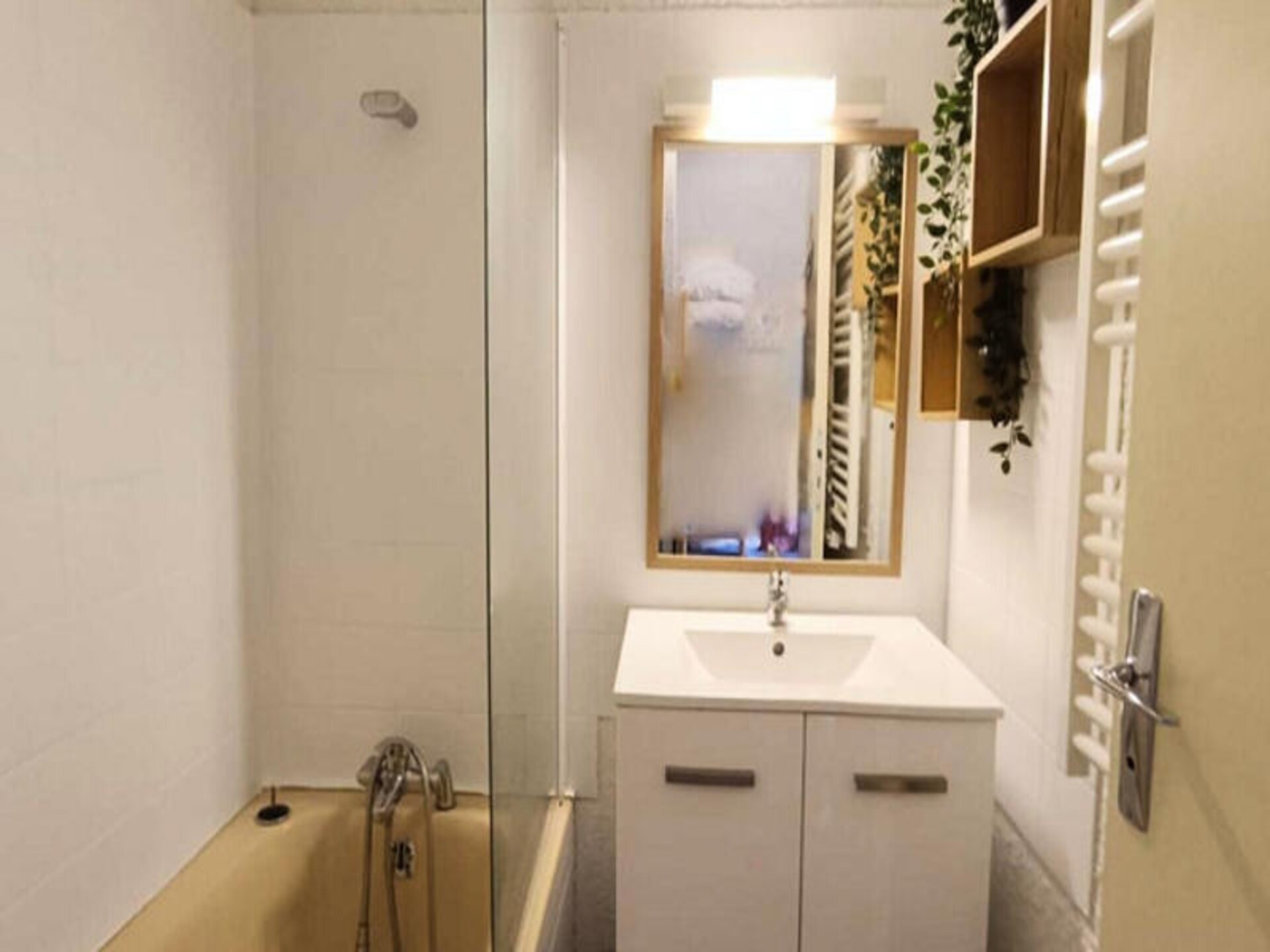 Knus appartement op 100m van de piste in Risoul met balkon en boszicht - foto 6