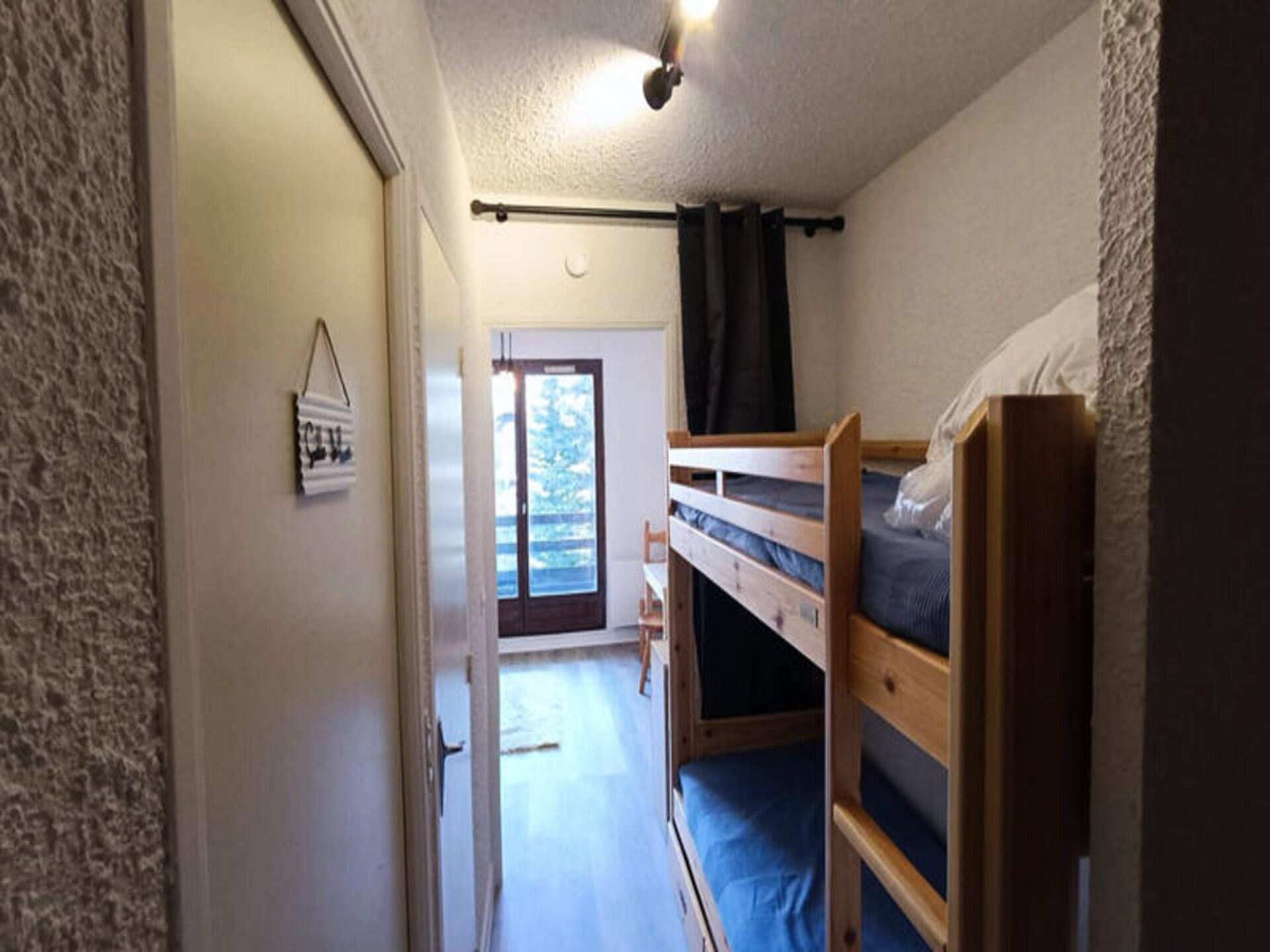 Knus appartement op 100m van de piste in Risoul met balkon en boszicht - foto 7