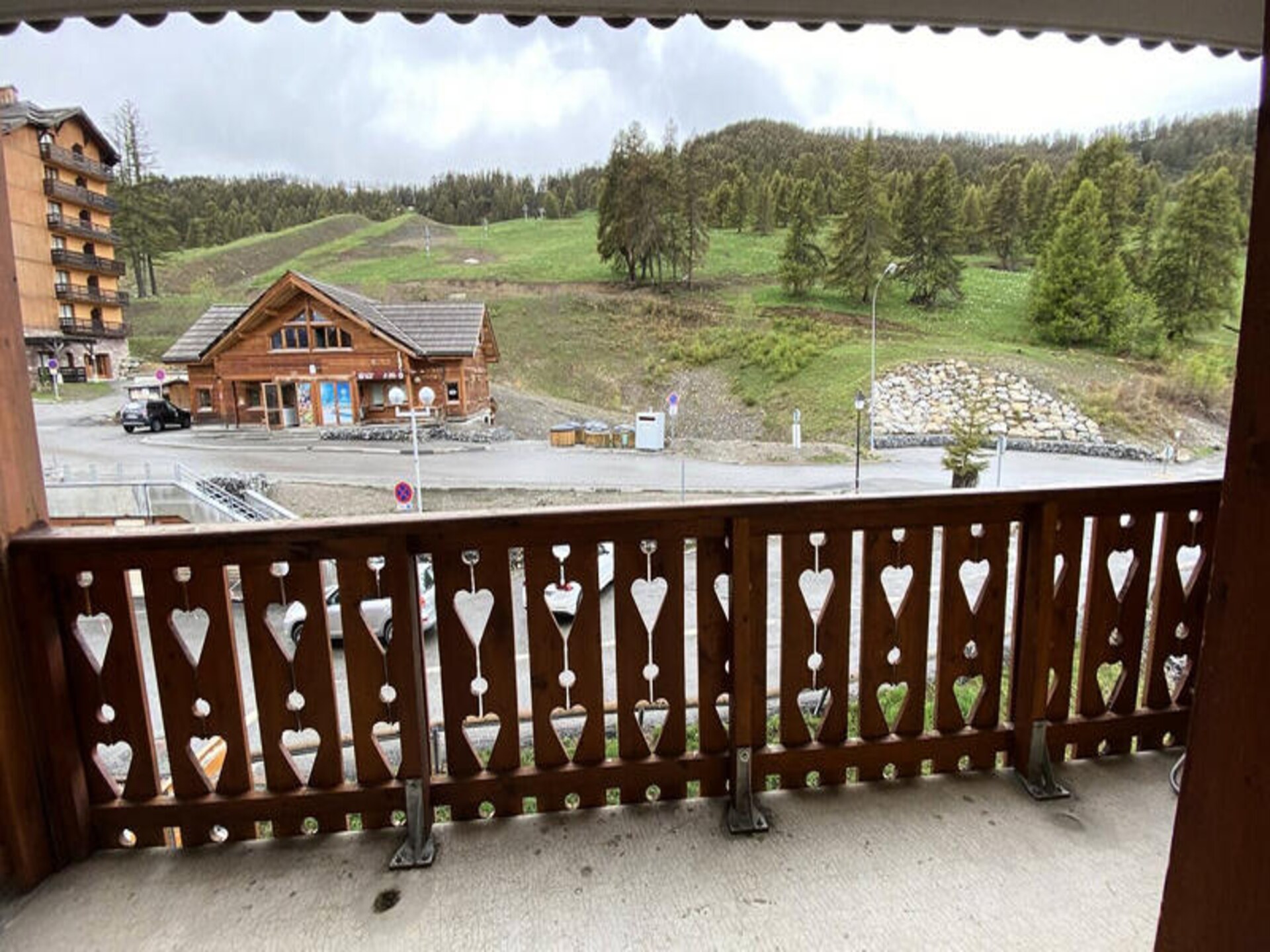 Knus appartement op 100m van de piste met panoramisch bergzicht in Risoul 1850 - foto 10
