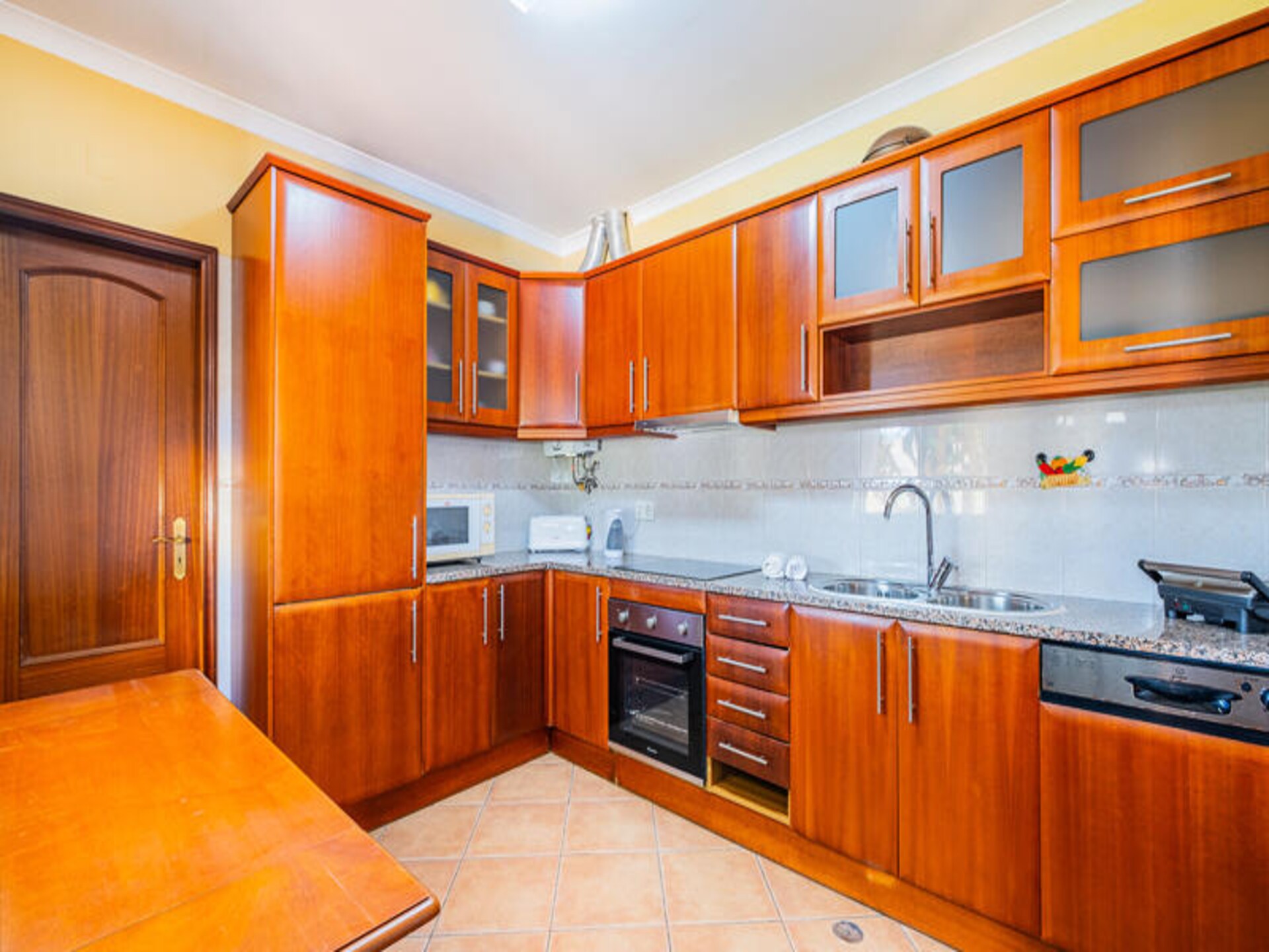 Ruim appartement met privétuin in het hart van Albufeira - foto 14
