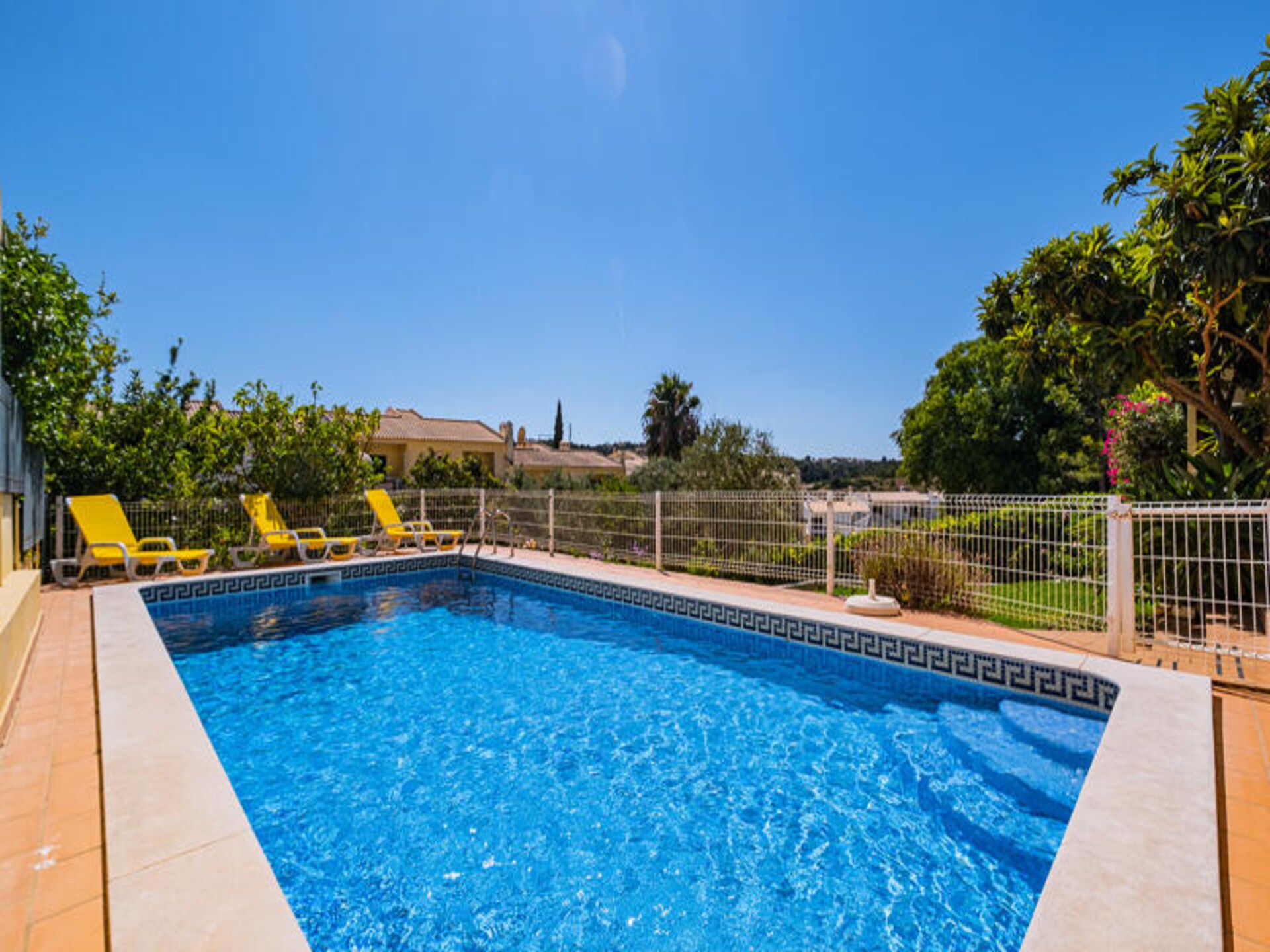 Ruim appartement met privétuin in het hart van Albufeira - foto 30