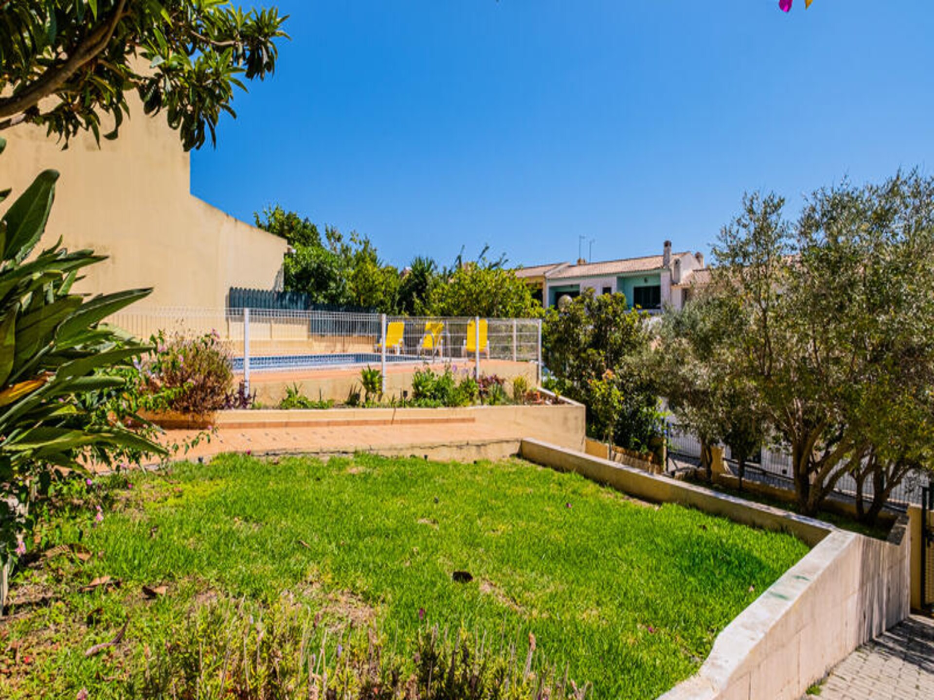 Ruim appartement met privétuin in het hart van Albufeira - foto 33