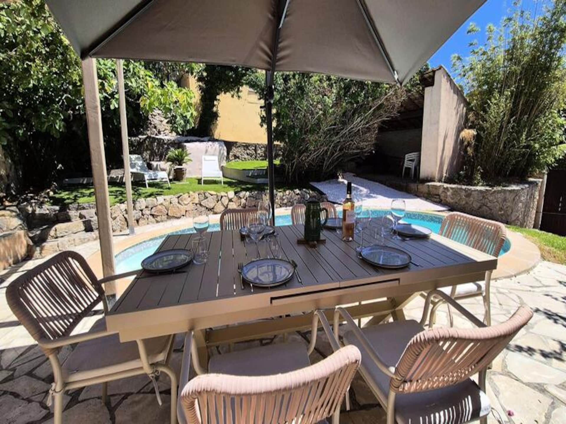 Ruim familie-appartement met privézwembad in Saint-Mandrier-sur-Mer - foto 7