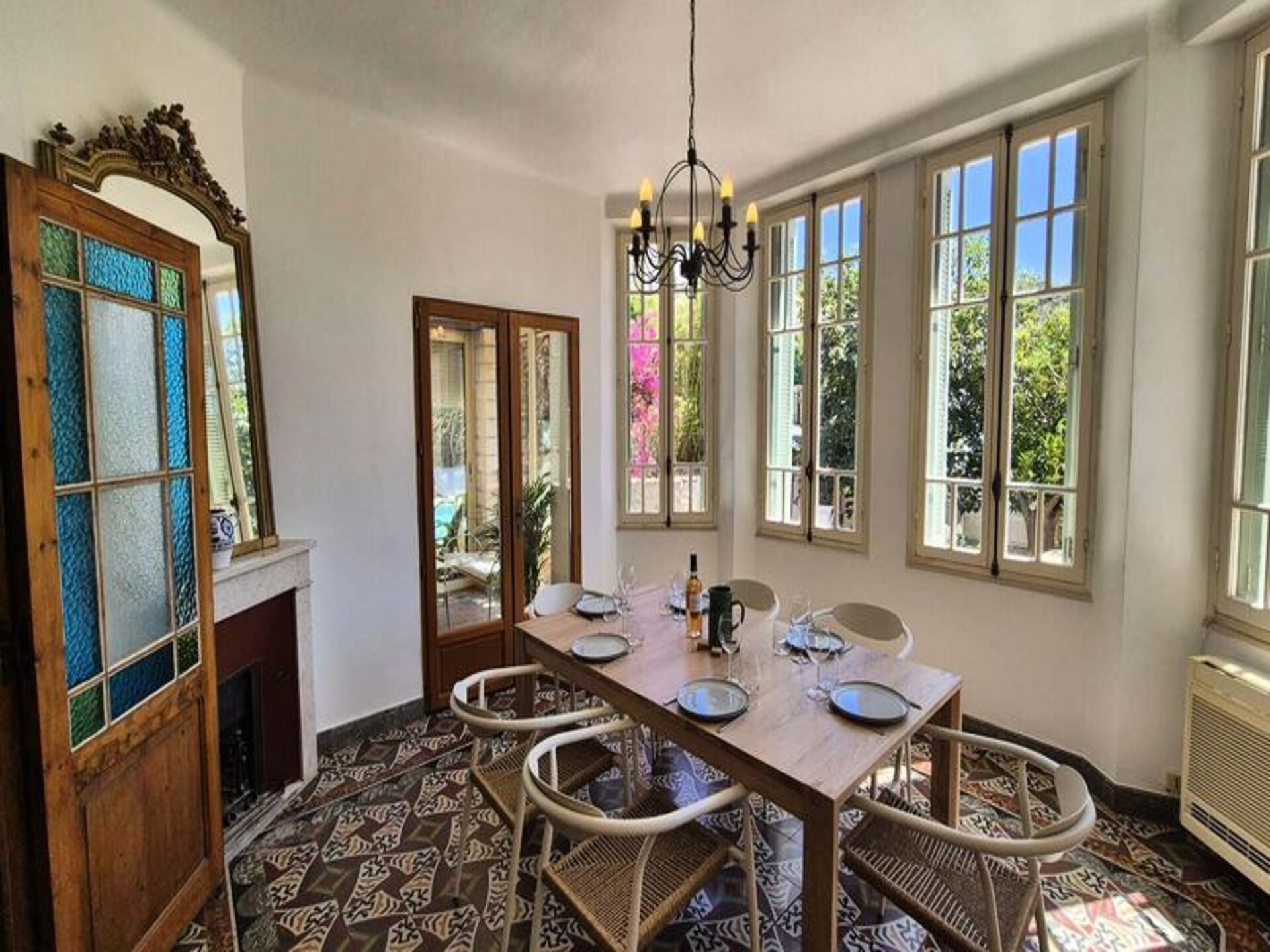 Ruim familie-appartement met privézwembad in Saint-Mandrier-sur-Mer - foto 12
