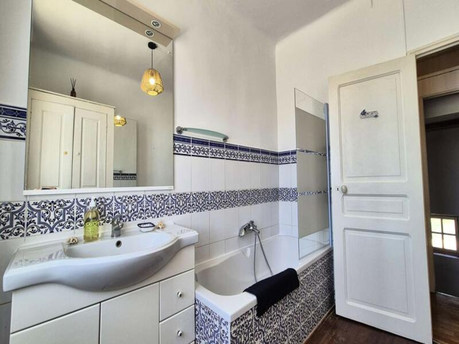 Ruim familie-appartement met privézwembad in Saint-Mandrier-sur-Mer - foto 19