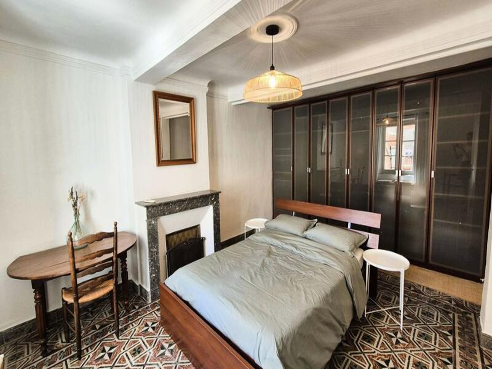 Ruim familie-appartement met privézwembad in Saint-Mandrier-sur-Mer - foto 24