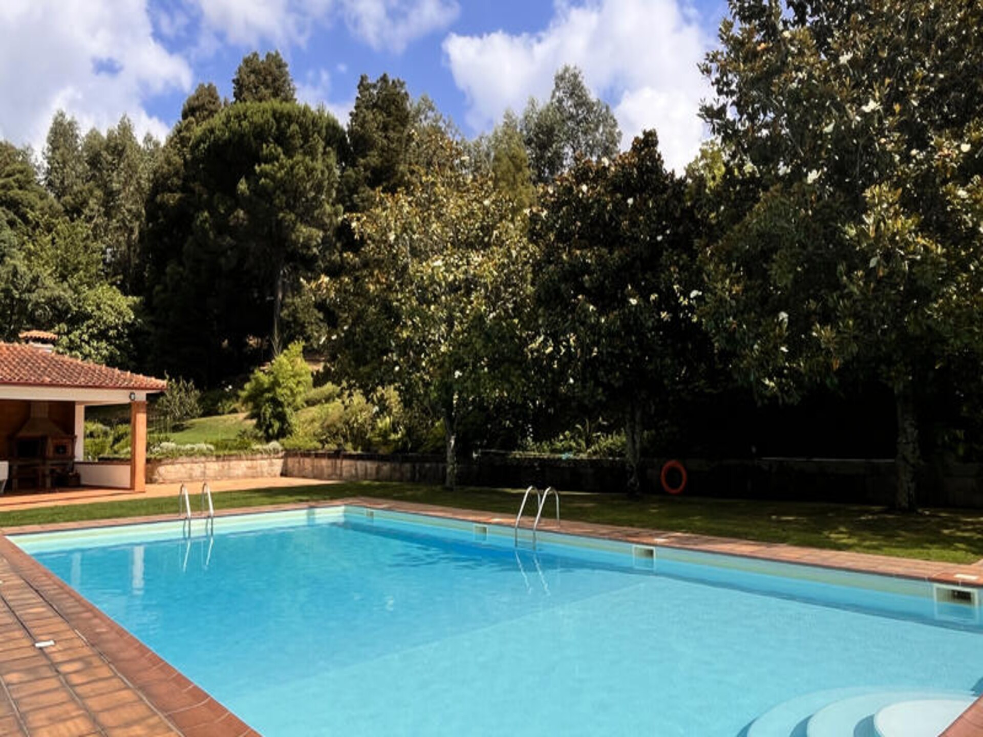 Romantisch appartement in groen hart van Noord-Portugal met tuin en zwembad - foto 10