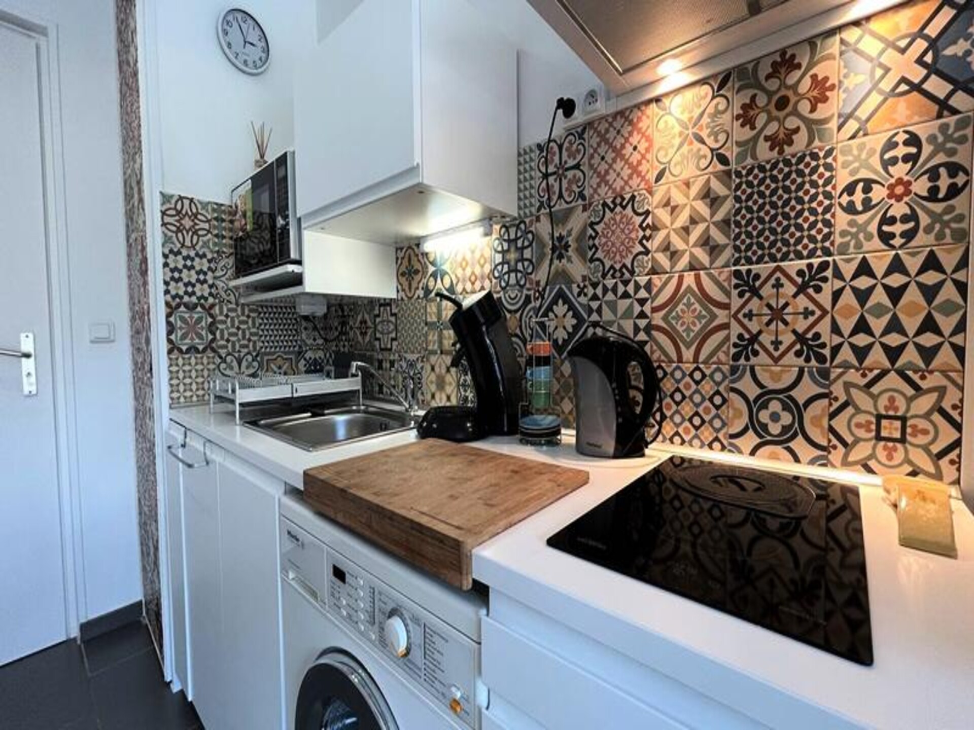 Charmant studio in Provençaals kuuroord Greoux-les-Bains met zuidterras - foto 4