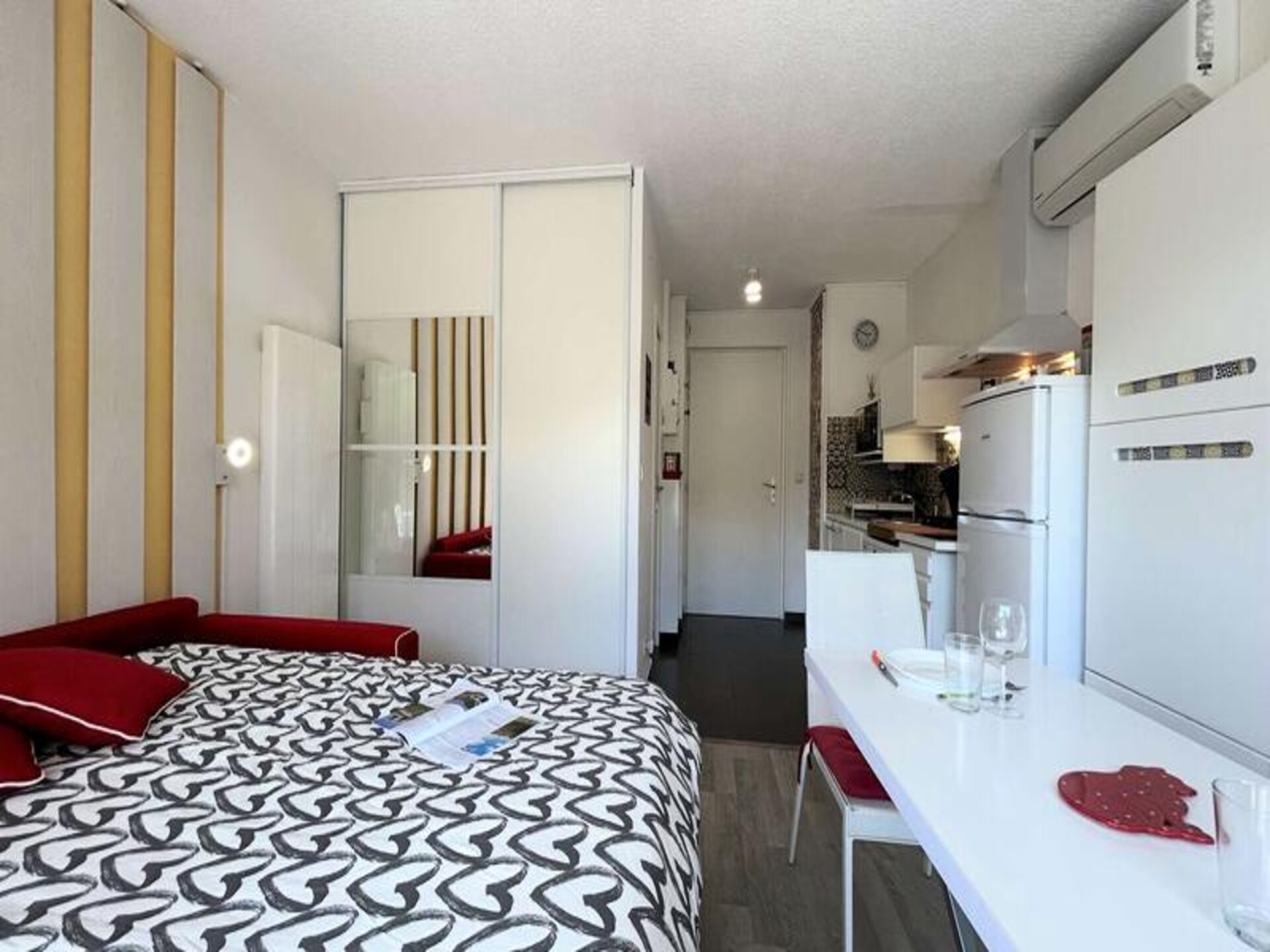 Charmant studio in Provençaals kuuroord Greoux-les-Bains met zuidterras - foto 7