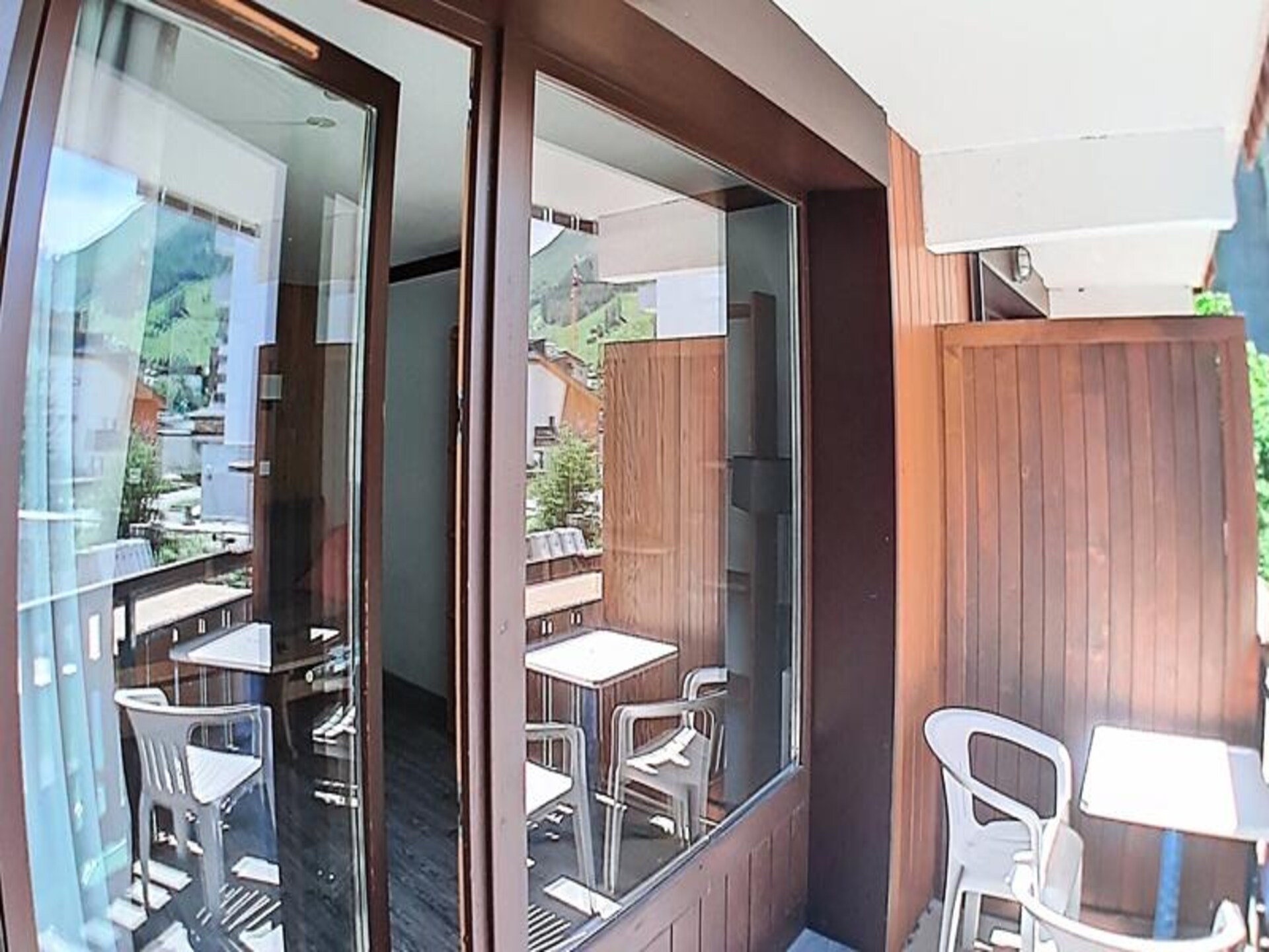 Zonnig studio-appartement op de eerste verdieping met balkon in Val d'Isère - foto 12