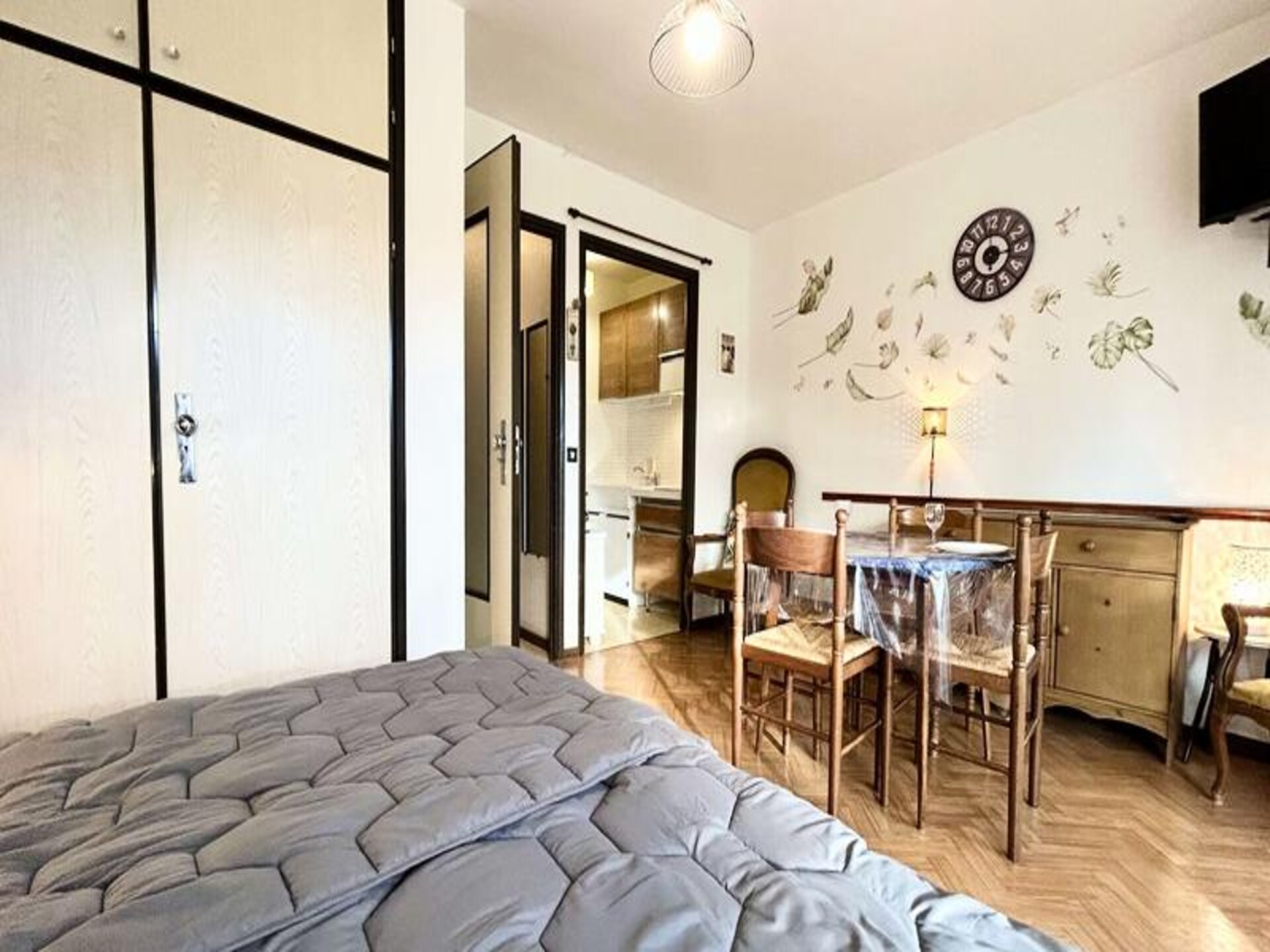 Knusse studio met balkon op zuiden, vlakbij thermen Gréoux-les-Bains - foto 6