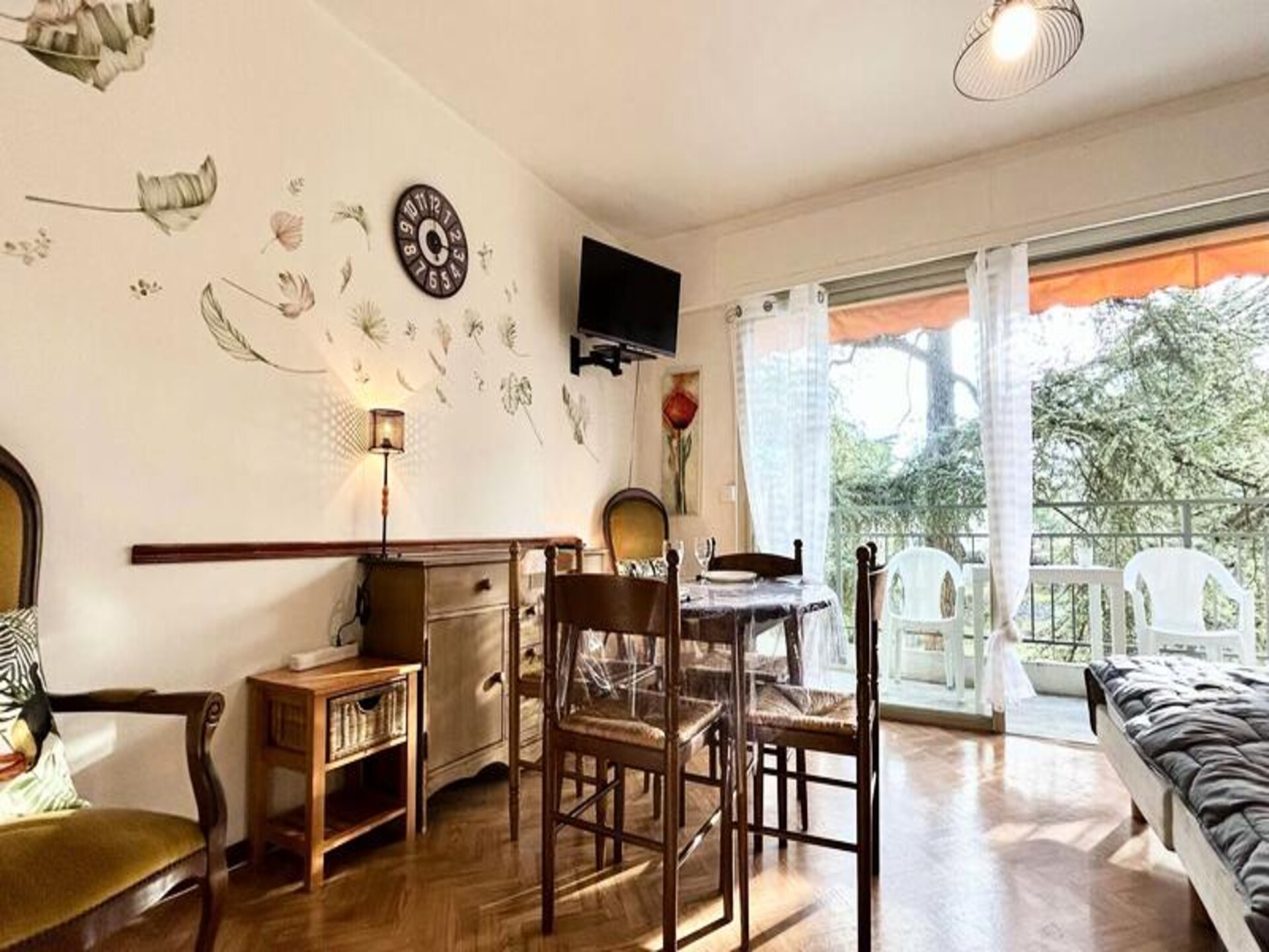 Knusse studio met balkon op zuiden, vlakbij thermen Gréoux-les-Bains - foto 13