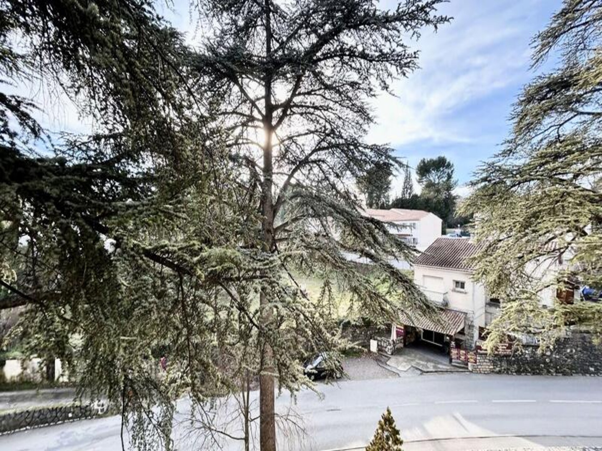 Knusse studio met balkon op zuiden, vlakbij thermen Gréoux-les-Bains - foto 17