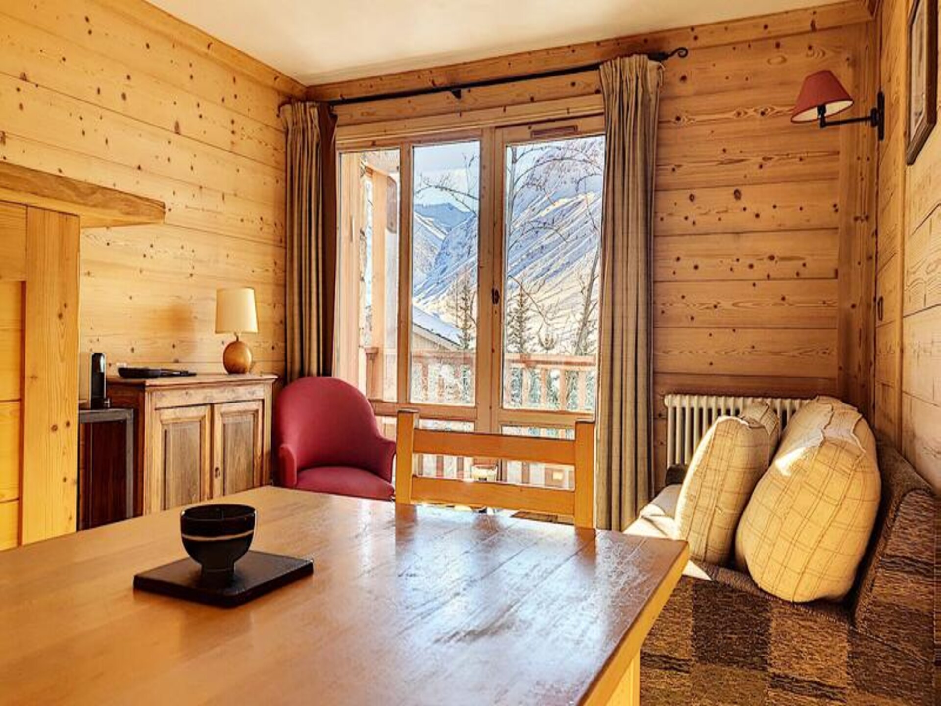 Knus ski-in/ski-out appartement met zuidbalkon in Val d'Isère - foto 7