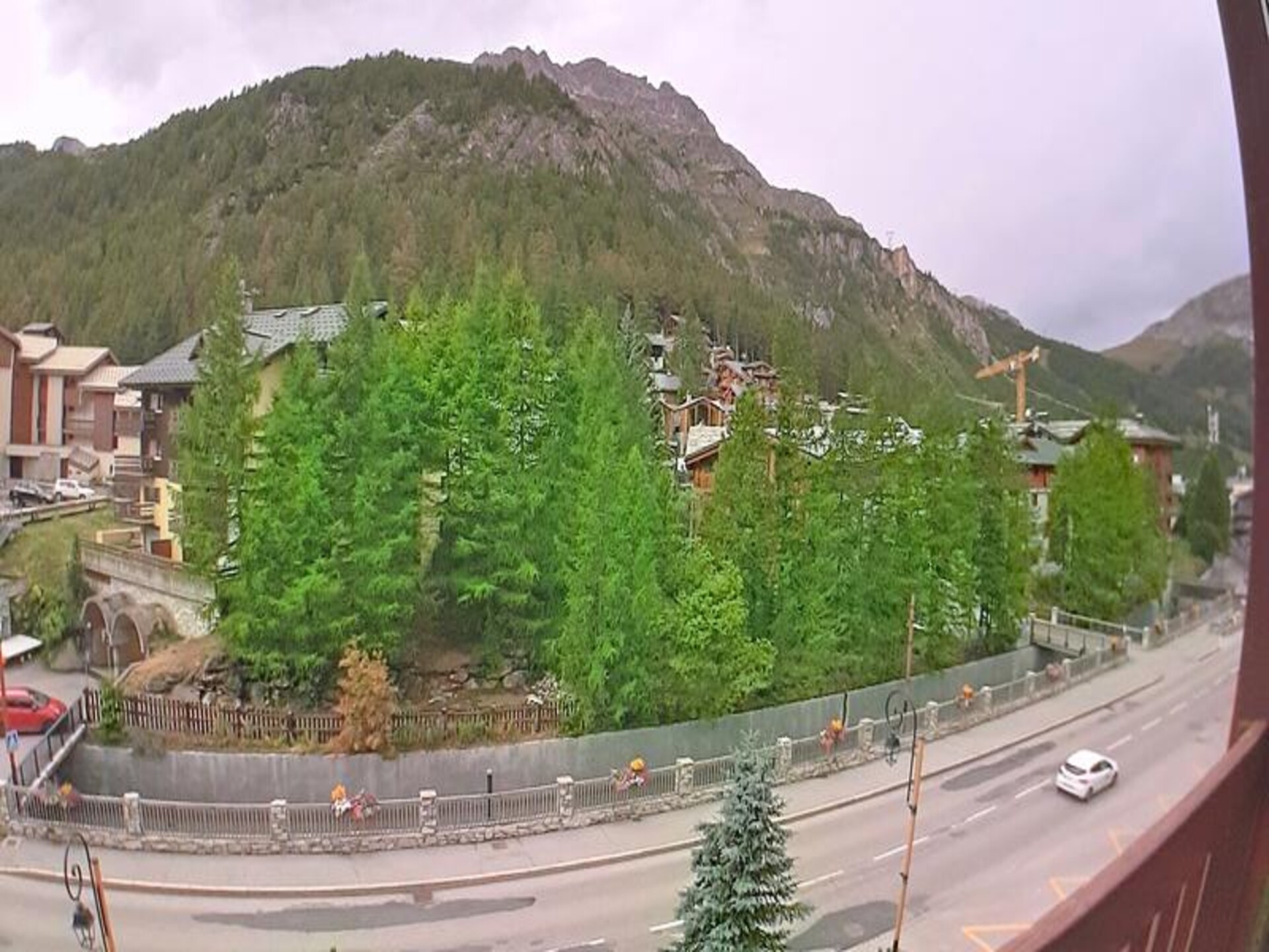 Knusse mezzaninestudio in Val d'Isère met balkon en bergzicht - foto 15