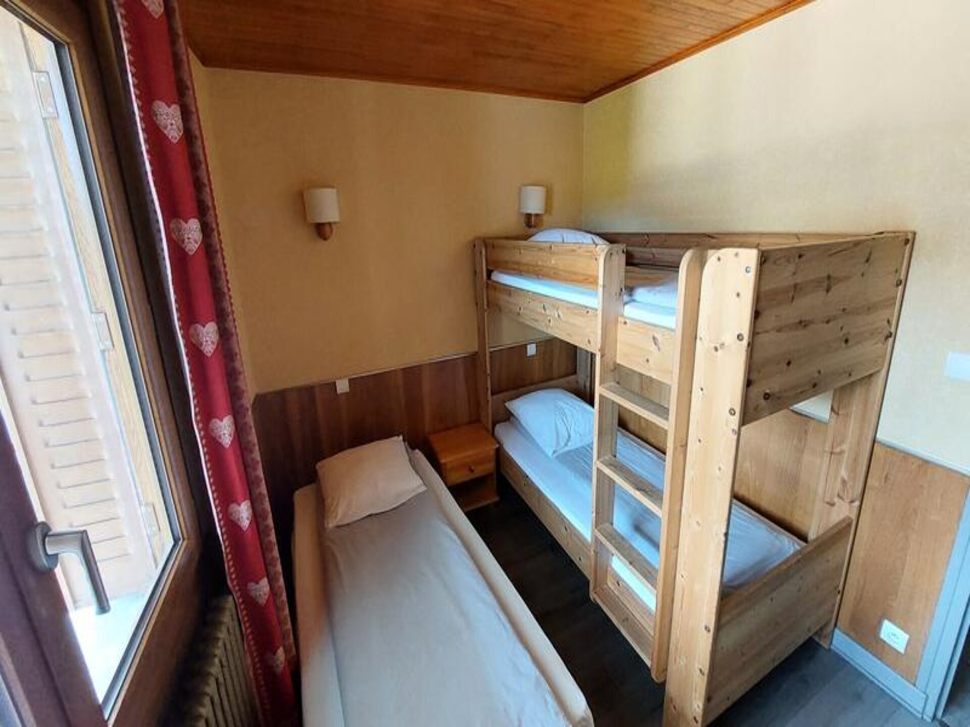 Ruim chalet in Valloire met tuin, vlakbij de lift en het dorpshart - foto 10