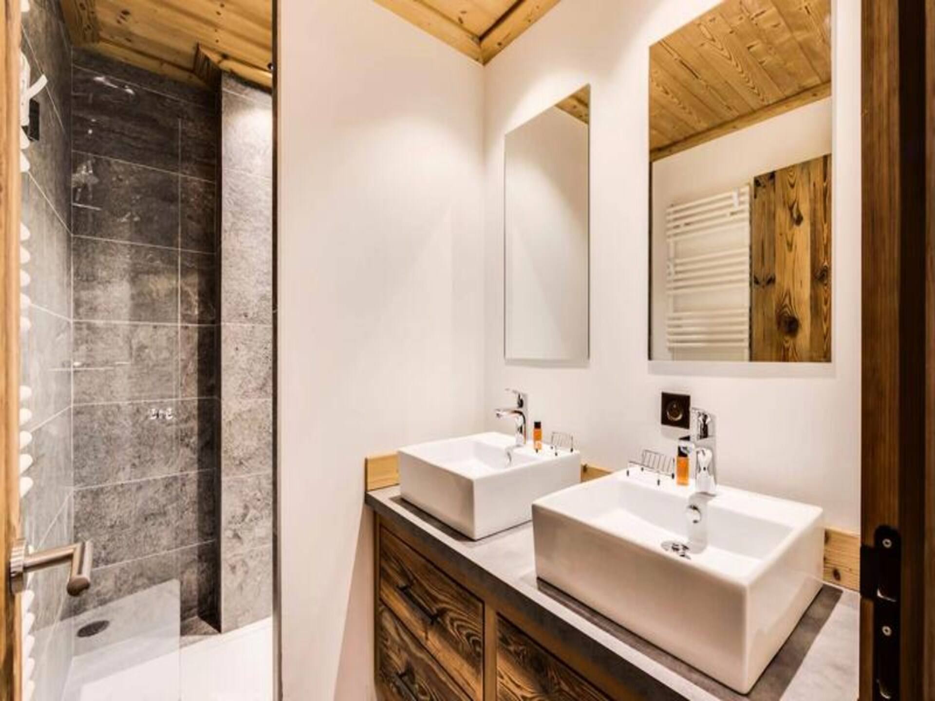 Ski-in/ski-out appartement in Résidence Grand Cocor, Val d'Isère - foto 15