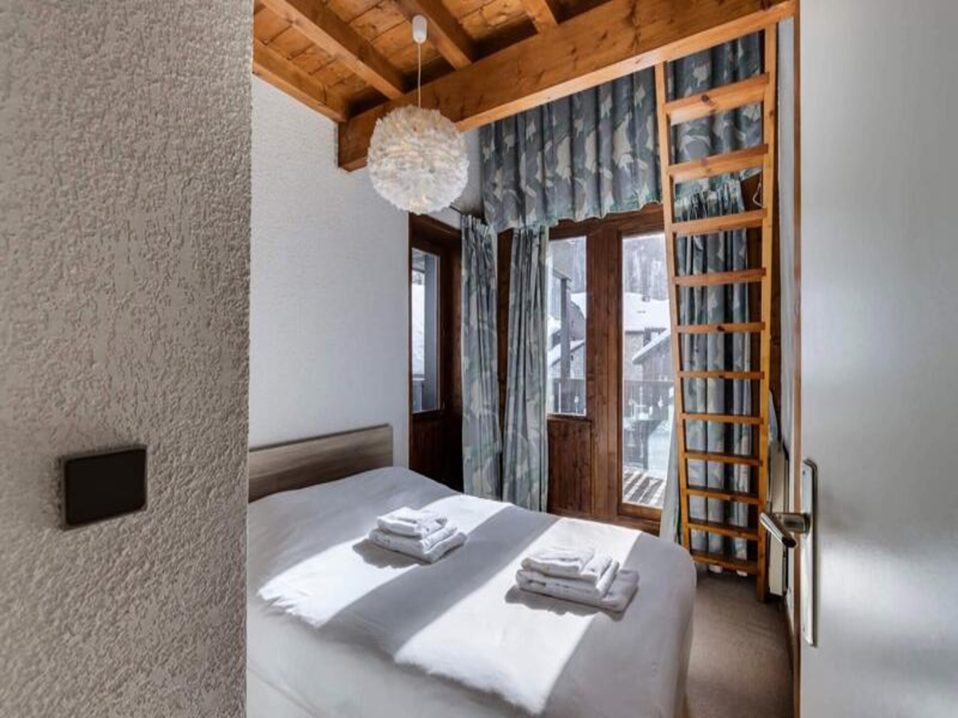 Appartement 5p met balkon op zuiden, vlakbij de piste in Val d'Isère - foto 7