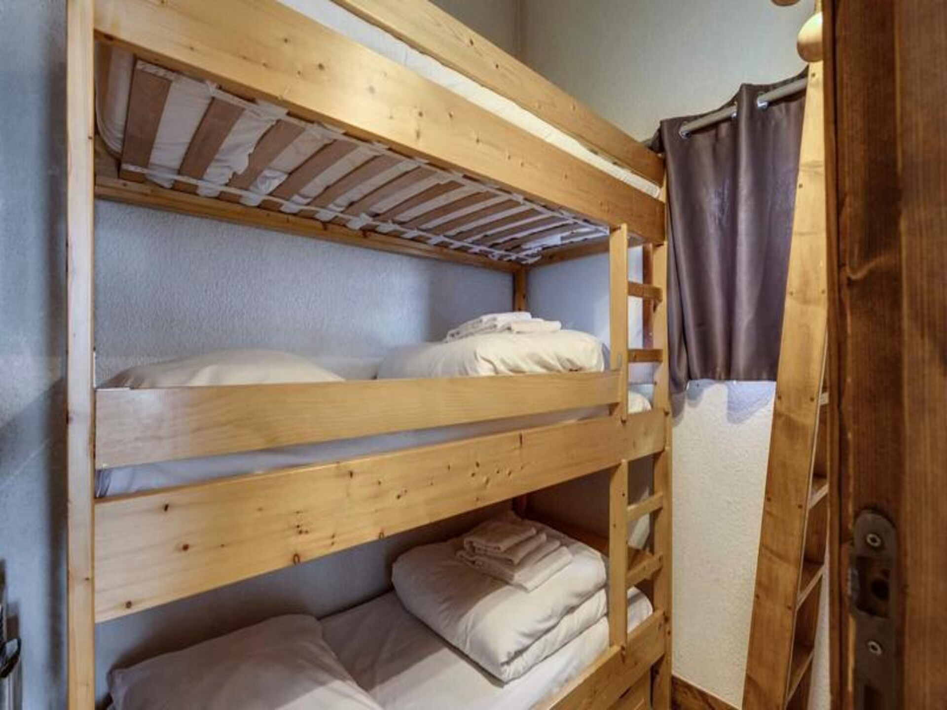 Appartement 5p met balkon op zuiden, vlakbij de piste in Val d'Isère - foto 10