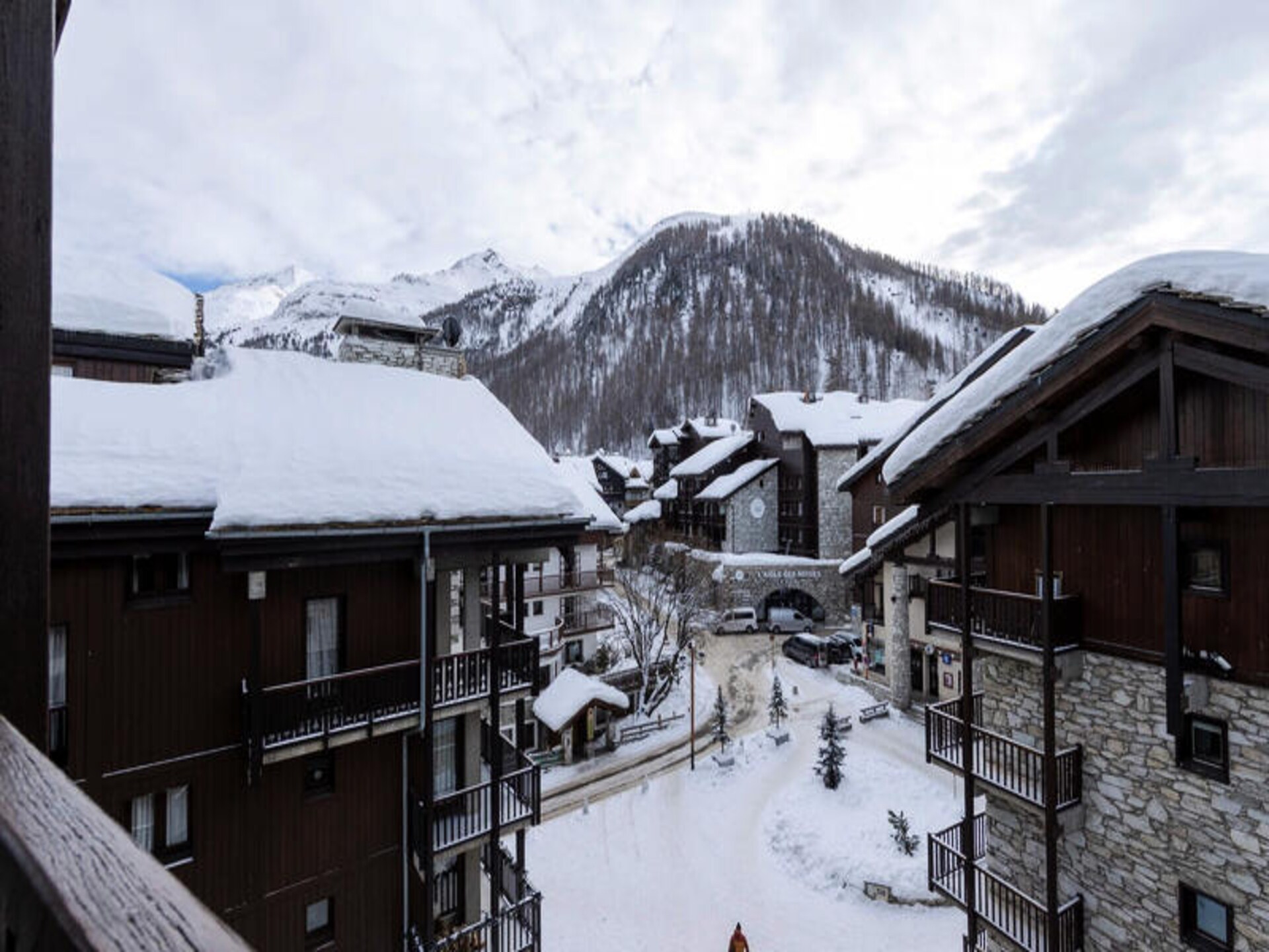 Appartement 5p met balkon op zuiden, vlakbij de piste in Val d'Isère - foto 15