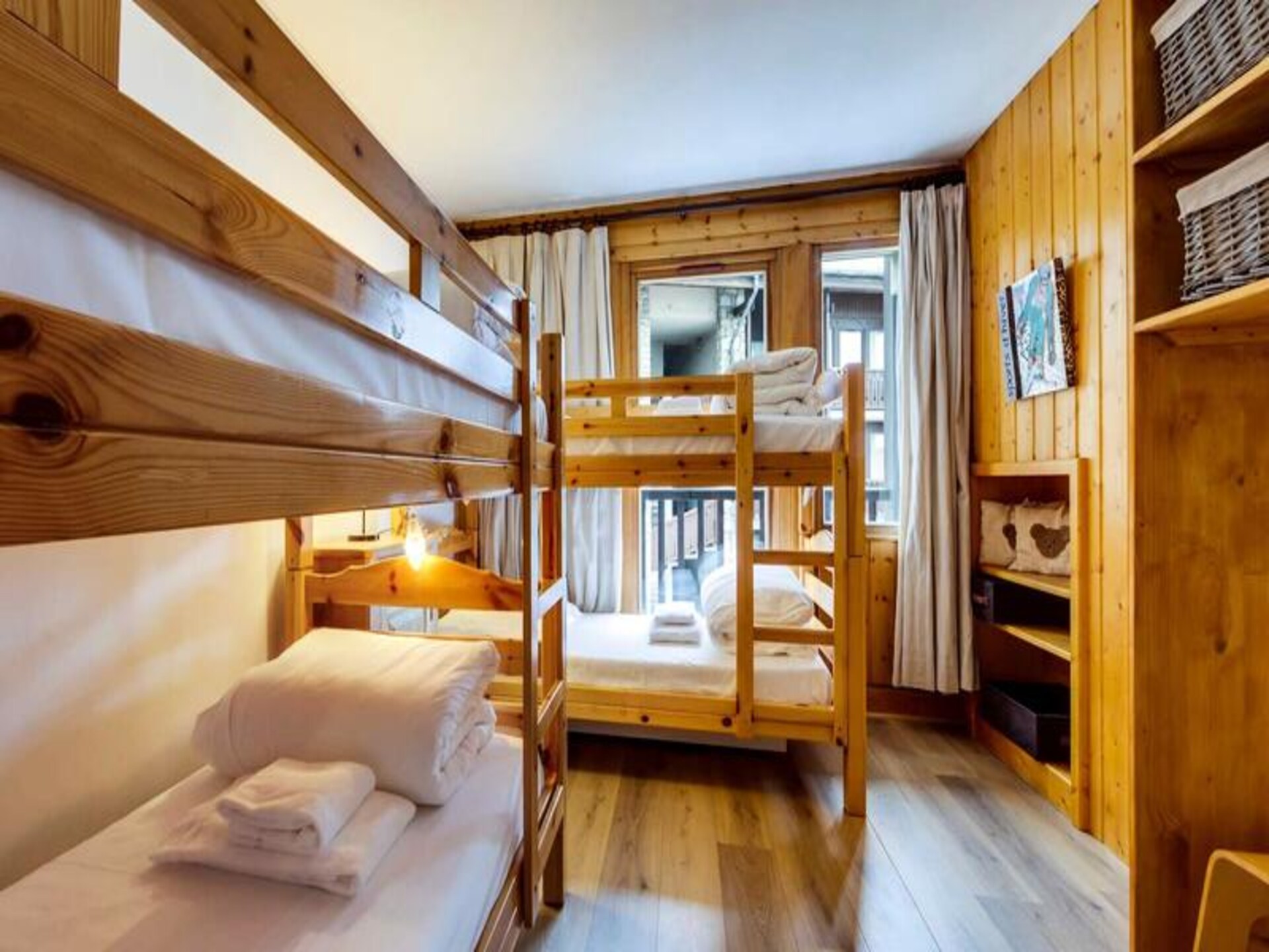 Authentiek 6-persoons appartement in Val d'Isère Village met balkon op het westen - foto 10