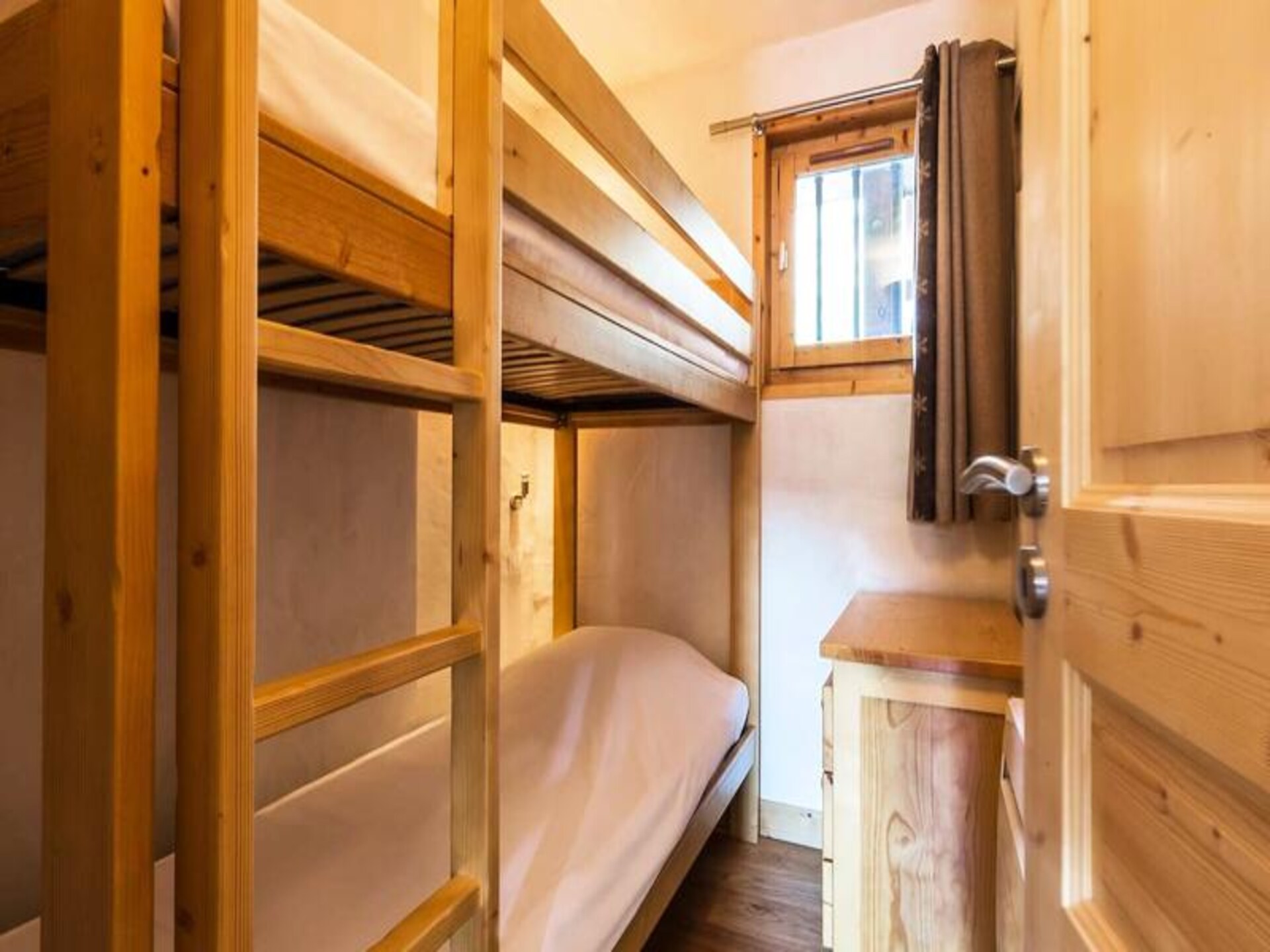 Luxe 3-slaapkamer appartement op de piste in Val d'Isère Village - foto 12