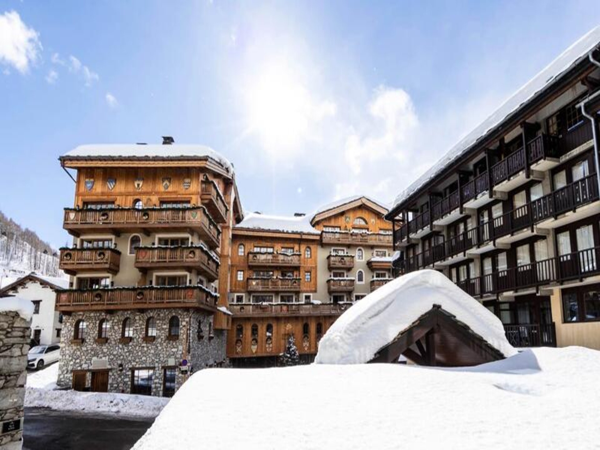 Sfeervol gerenoveerd studio-appartement op de piste in Val d'Isère - foto 13