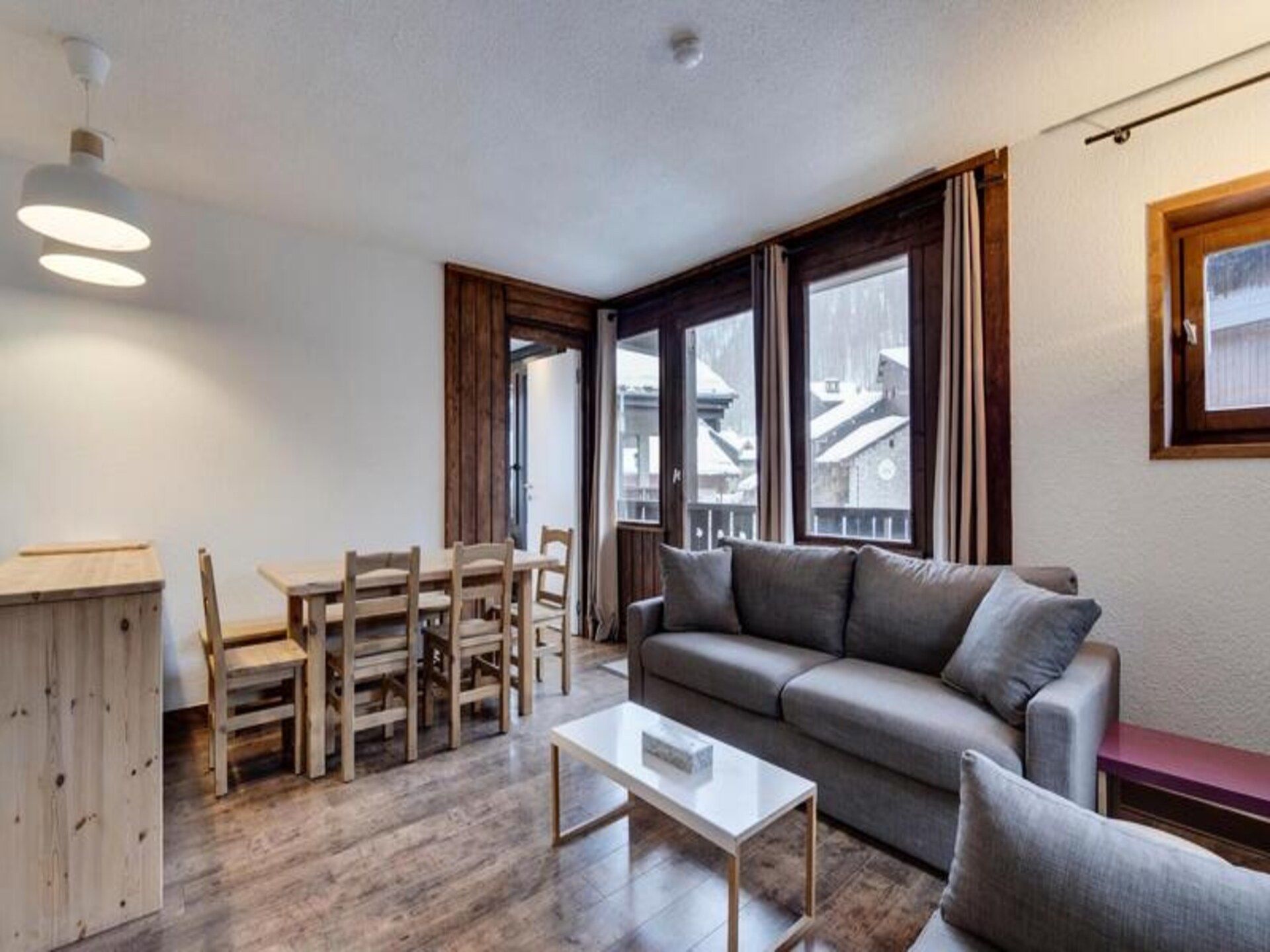 Gerenoveerd 5-persoons appartement op 50m van de piste in Val d'Isère - foto 4