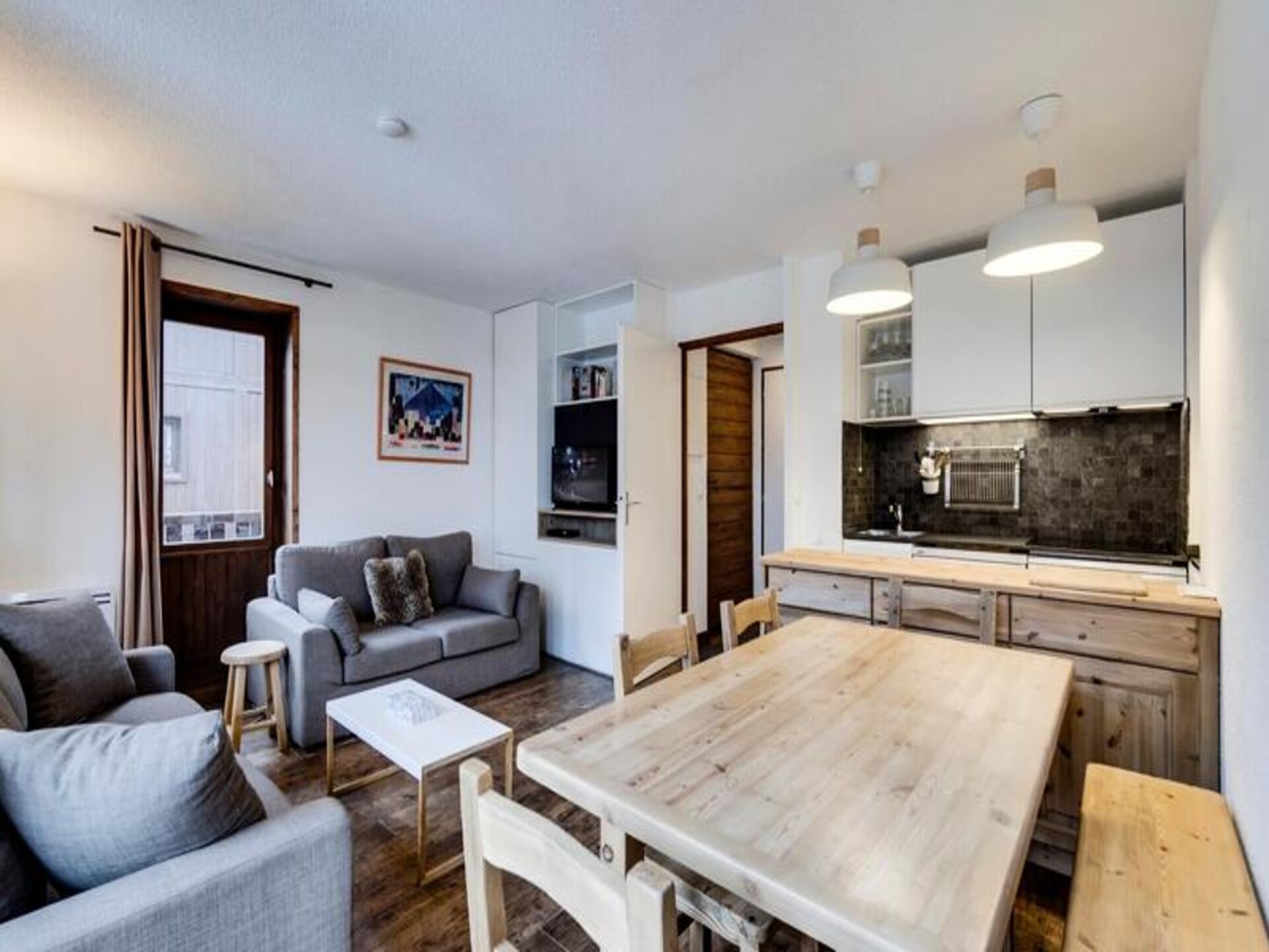 Gerenoveerd 5-persoons appartement op 50m van de piste in Val d'Isère - foto 5