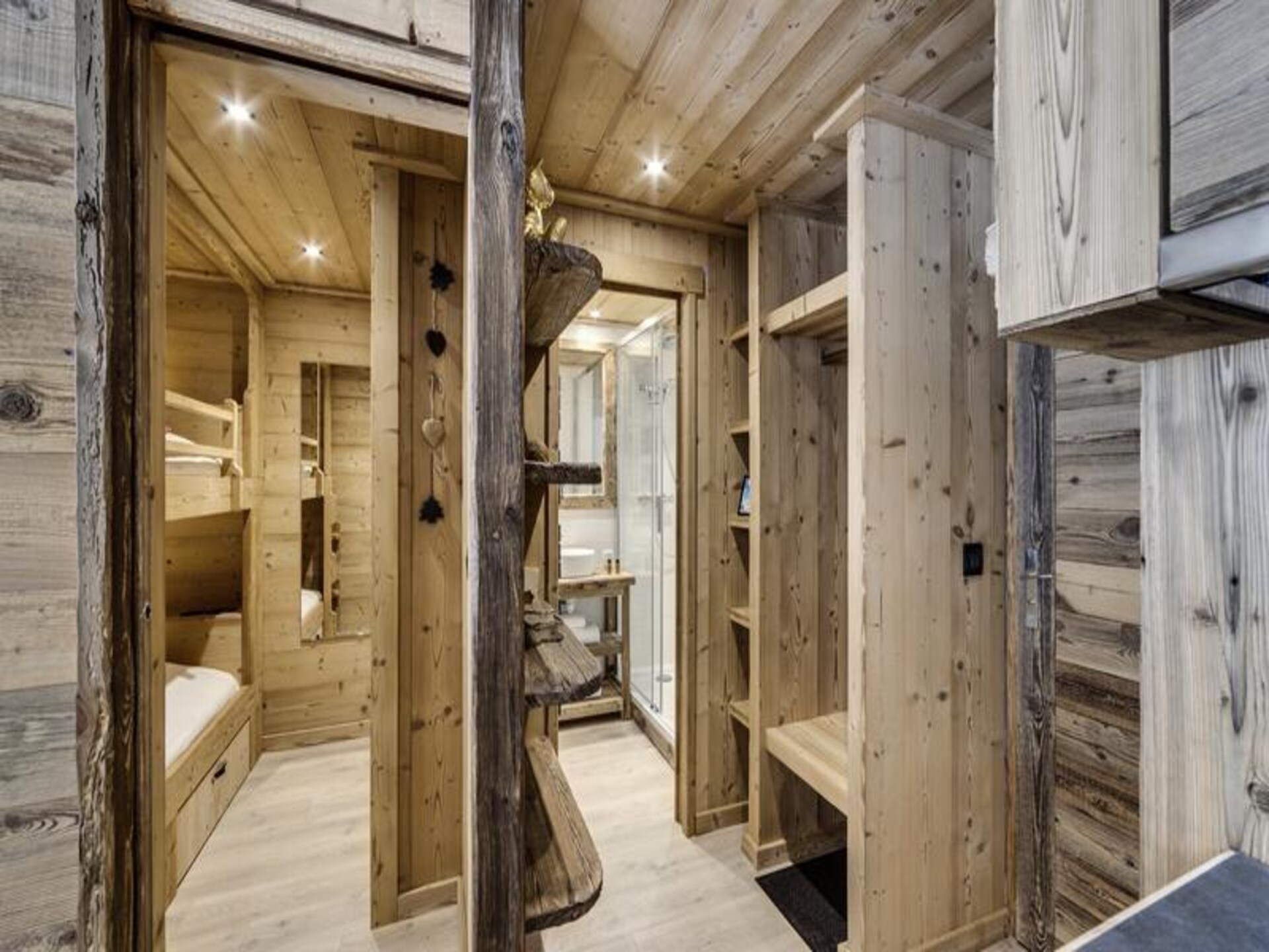 Sfeervol ski-in/ski-out appartement voor 4 personen in Val d'Isère Village - foto 15