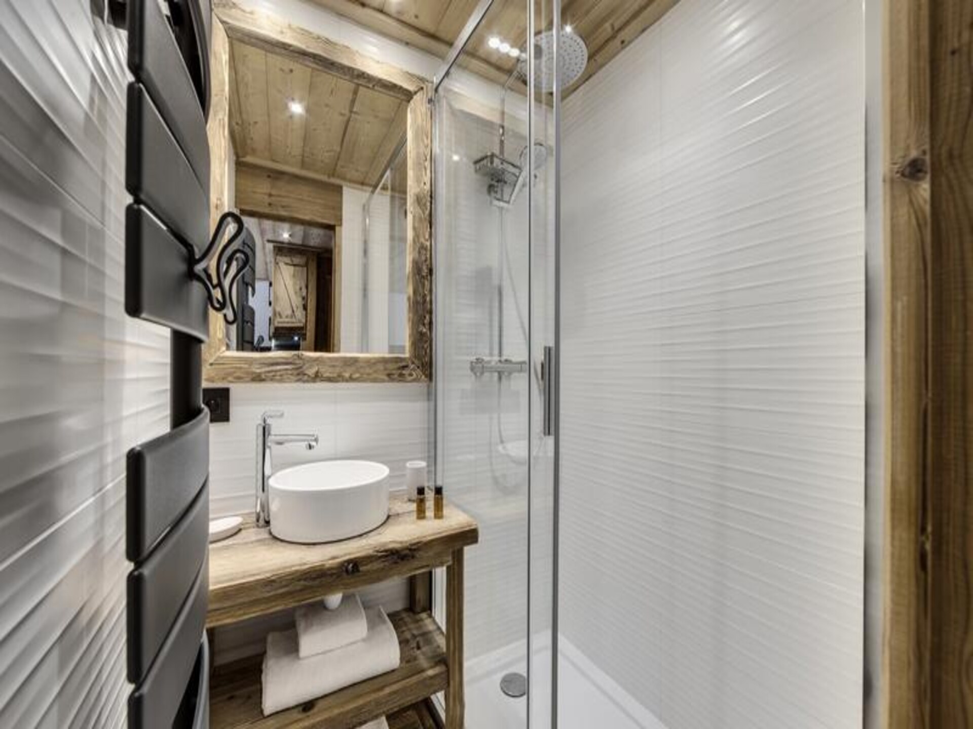 Sfeervol ski-in/ski-out appartement voor 4 personen in Val d'Isère Village - foto 16