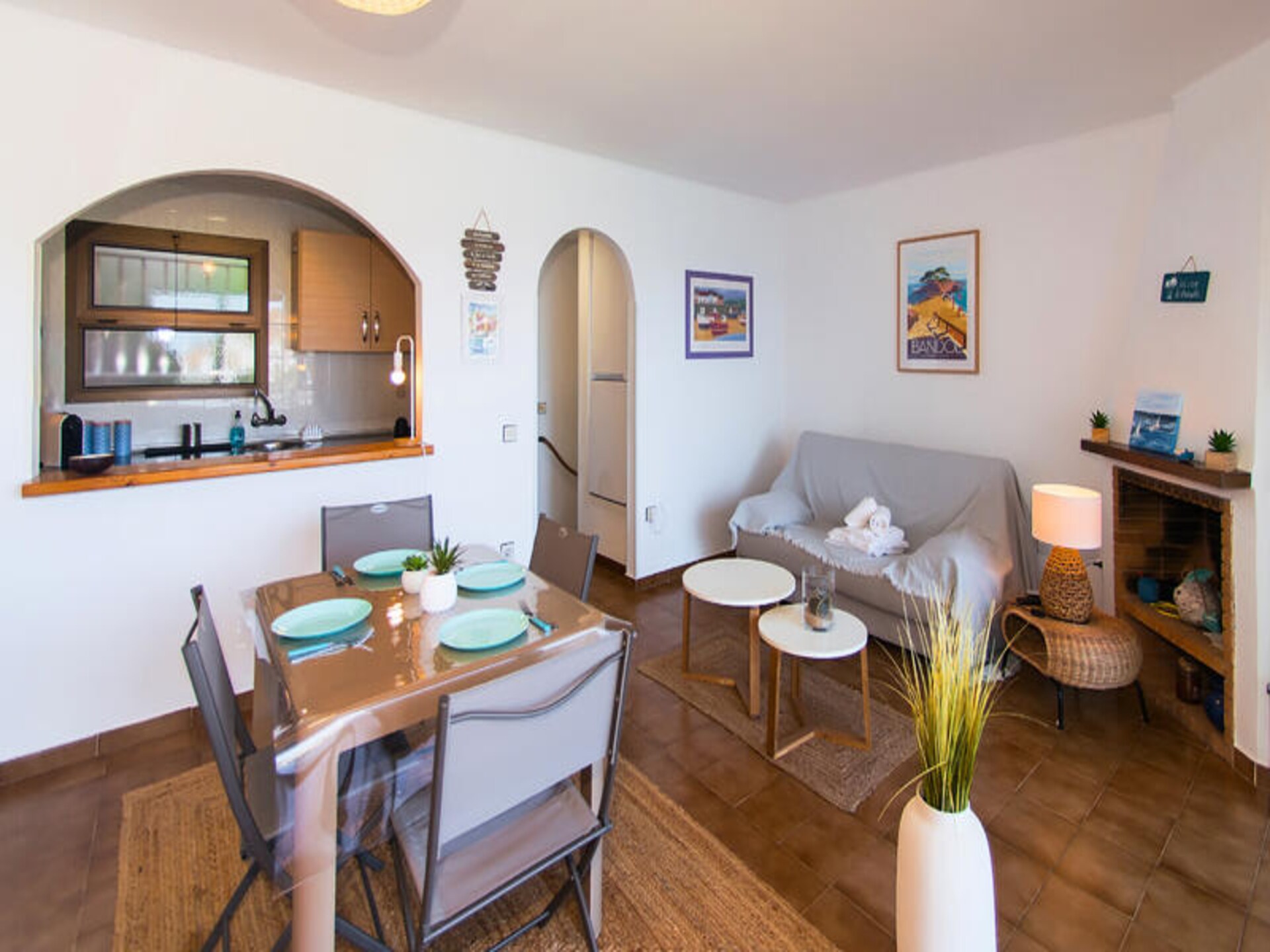 Zonovergoten appartement met zeezicht en balkon in Roses - foto 10