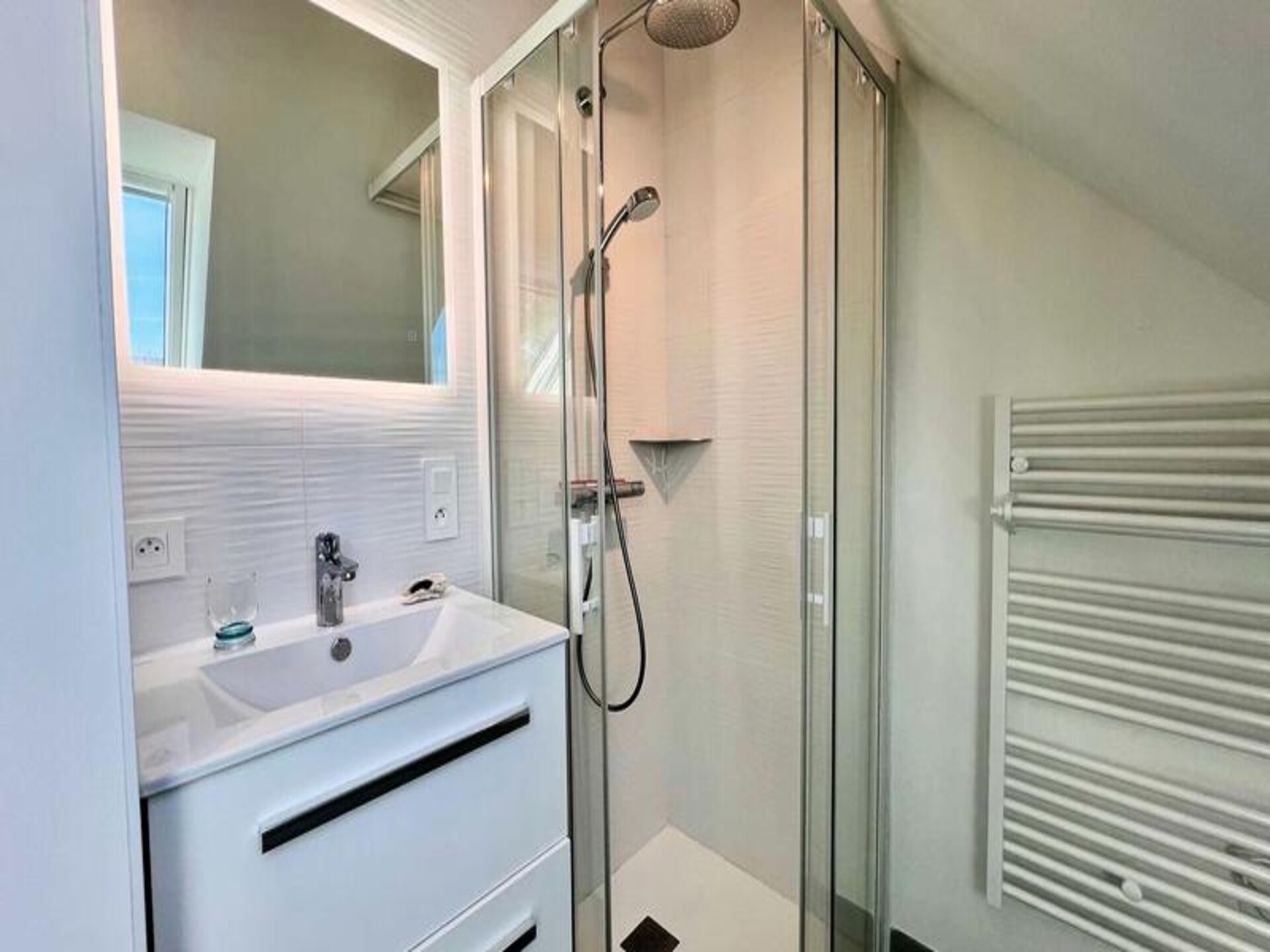 Prachtig gerenoveerd huis voor 14 personen, 650m van strand in Saint-Pierre-Quiberon - foto 17