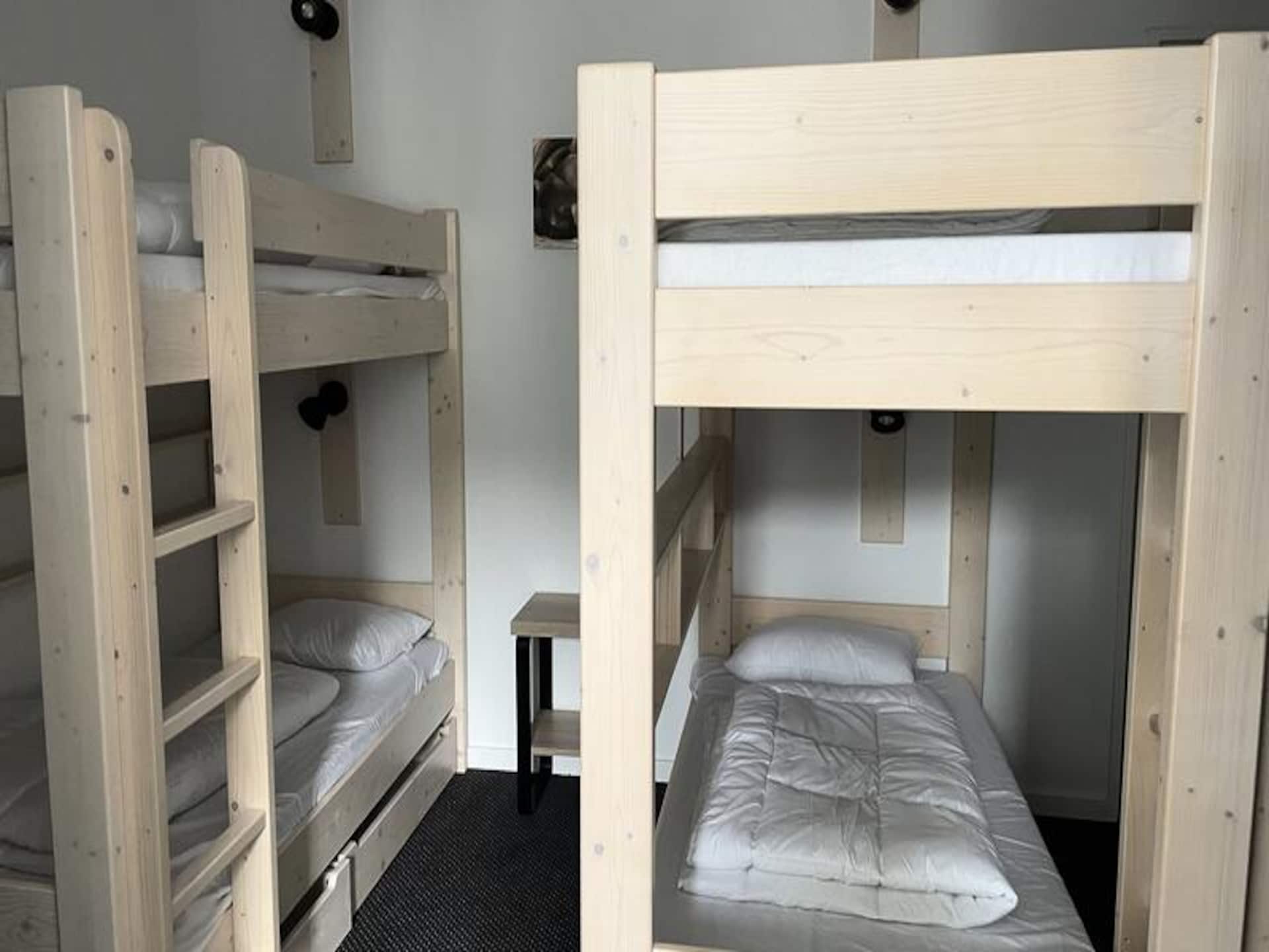 Ruim appartement voor 8 aan de voet van de Pyreneeën met zwembad en uitzicht - foto 9