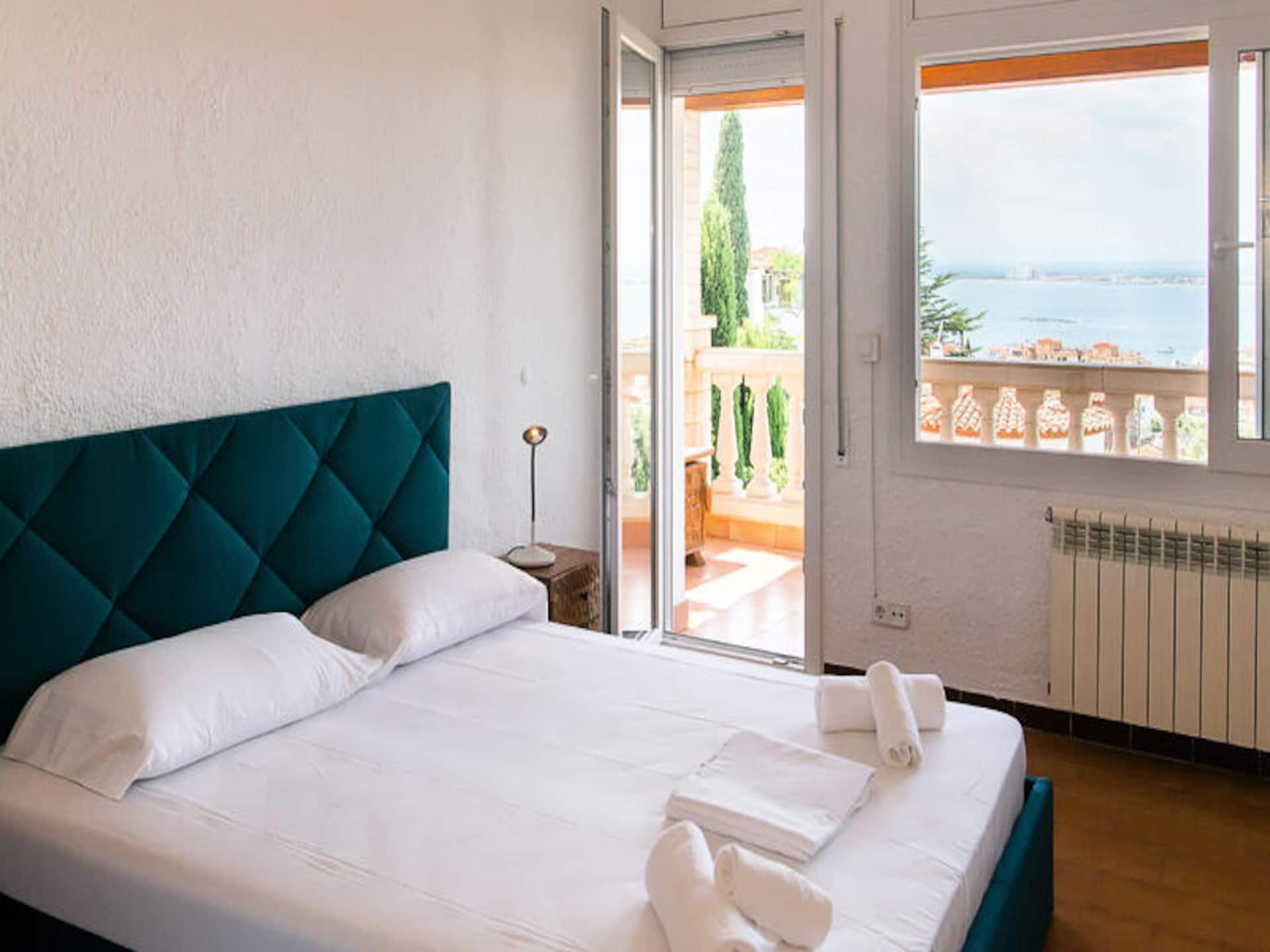Ruim appartement voor 8 personen in Roses met tuin en gemeenschappelijk zwembad - foto 3