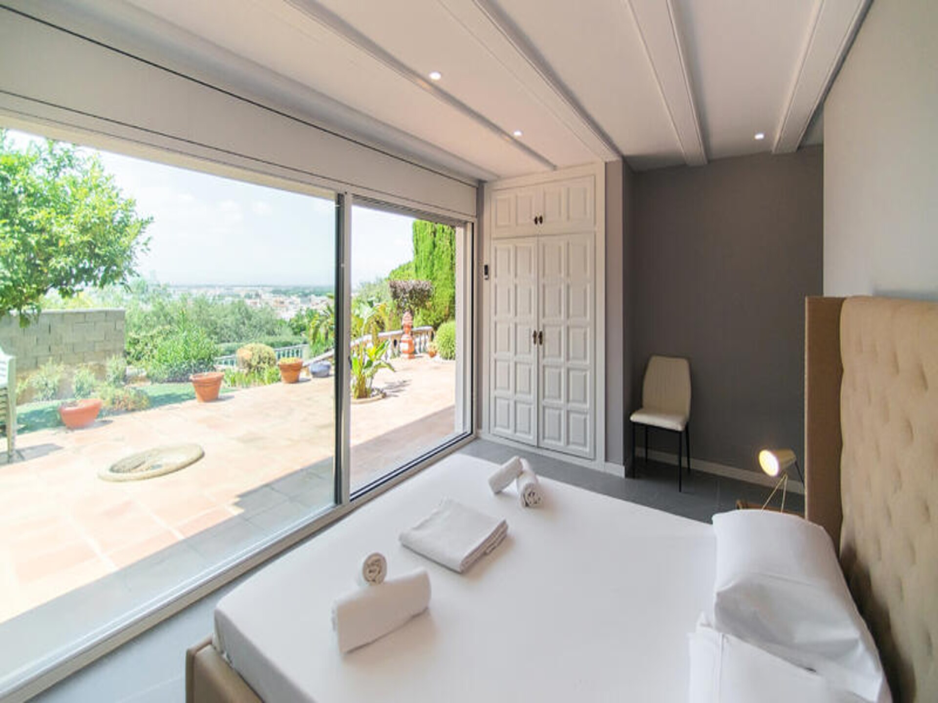 Ruim appartement met zwembad en zeezicht in Roses, Costa Brava - foto 1