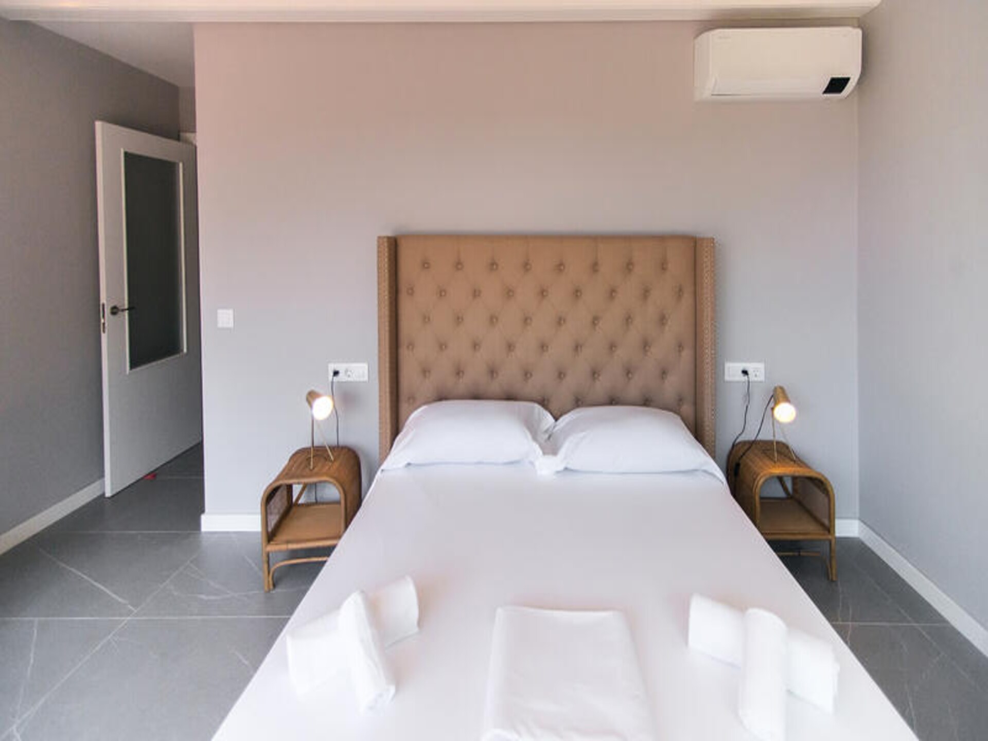 Ruim appartement met zwembad en zeezicht in Roses, Costa Brava - foto 13