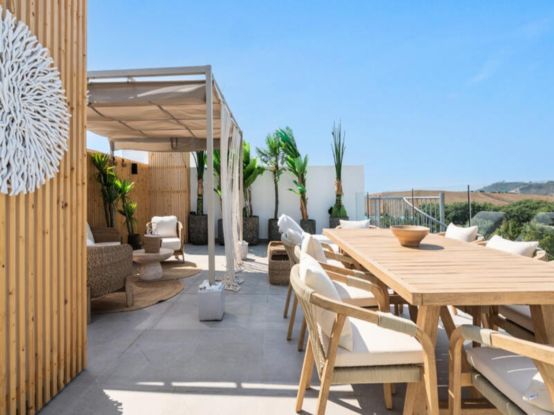 Appartement aan de Crystal Lagoon van Casares met privétuin - foto 20