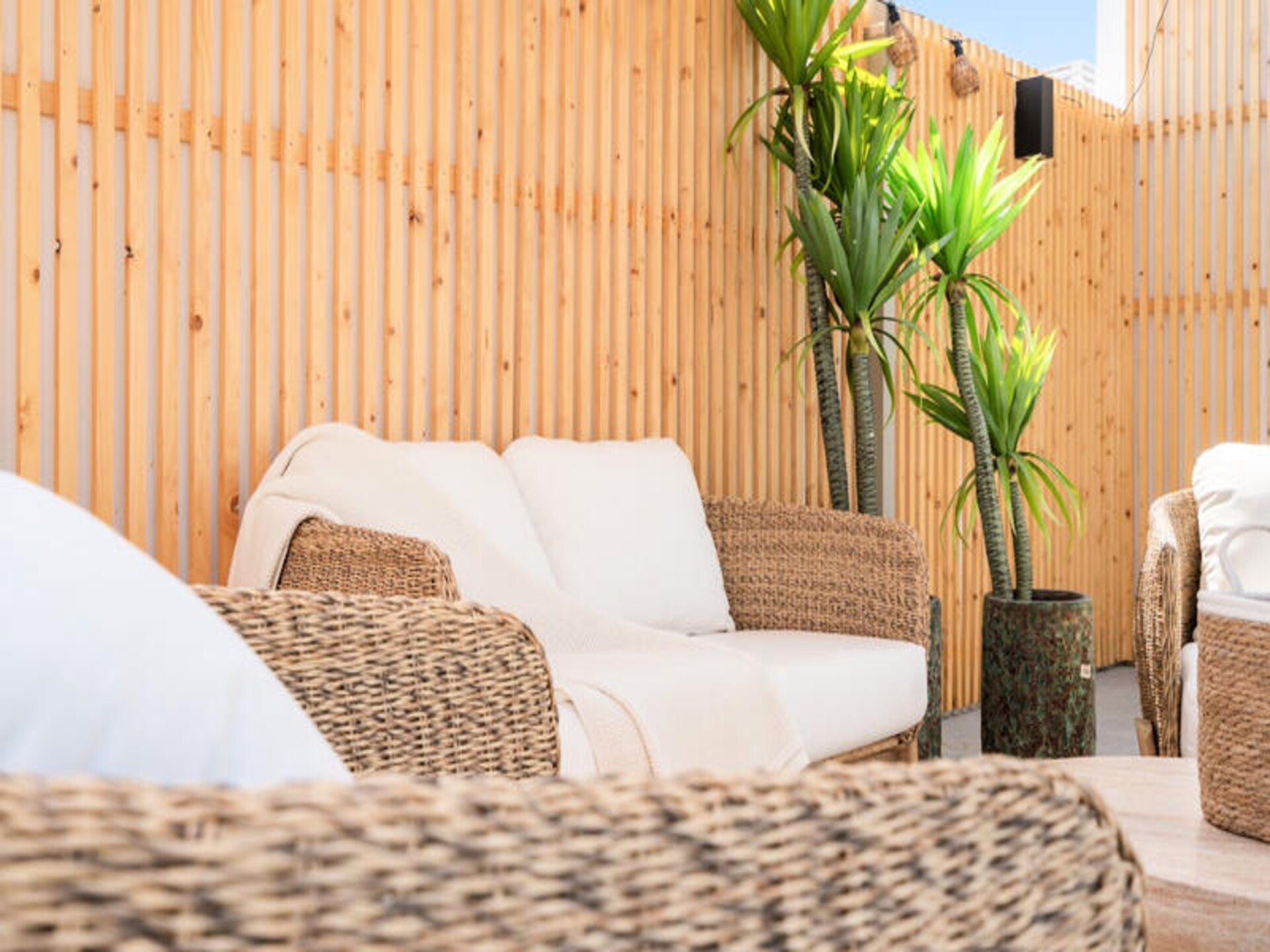 Appartement aan de Crystal Lagoon van Casares met privétuin - foto 21