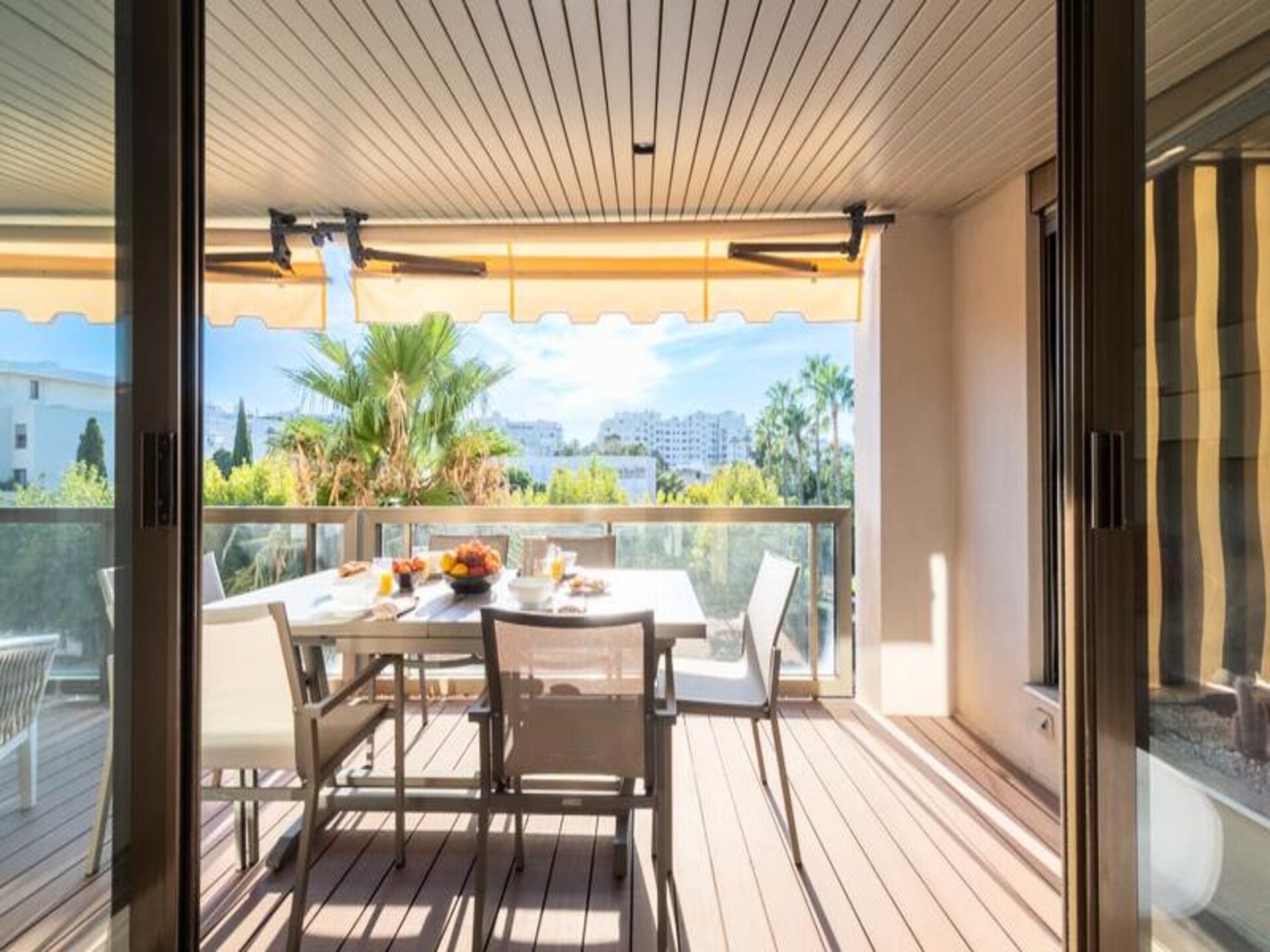 Licht appartement in Cannes met zeezicht, vlakbij het strand - foto 2